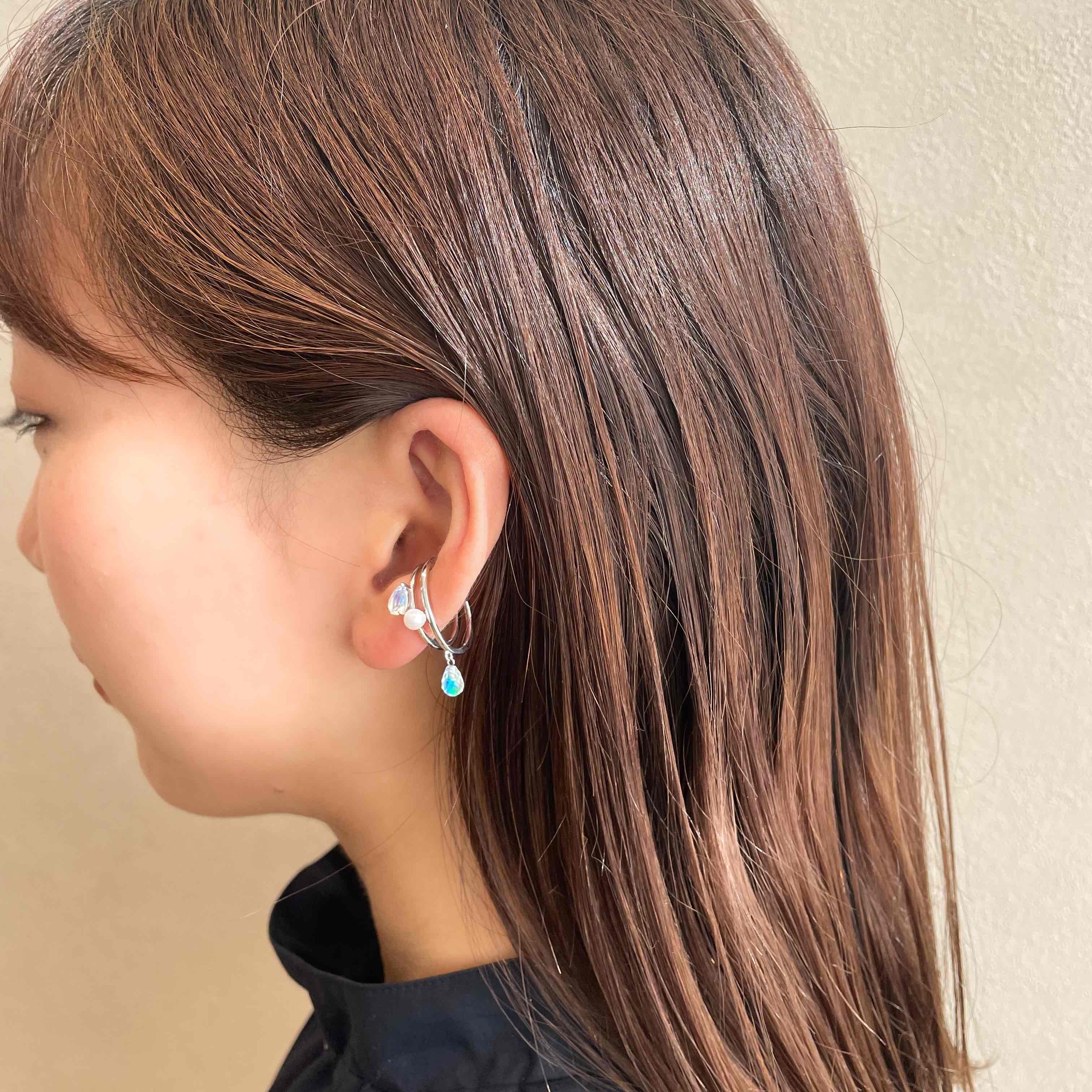 ウォーターオパール K10イヤーカフ(クレサンベール/ブリオレット/モンプレジール/10月誕生石)《WESW4001》