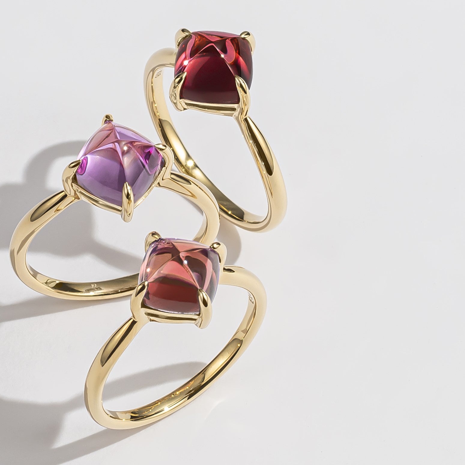 ピンクサファイア K18リング(クレサンベール/シュガーローフ/9月誕生石)《WRGM4188》