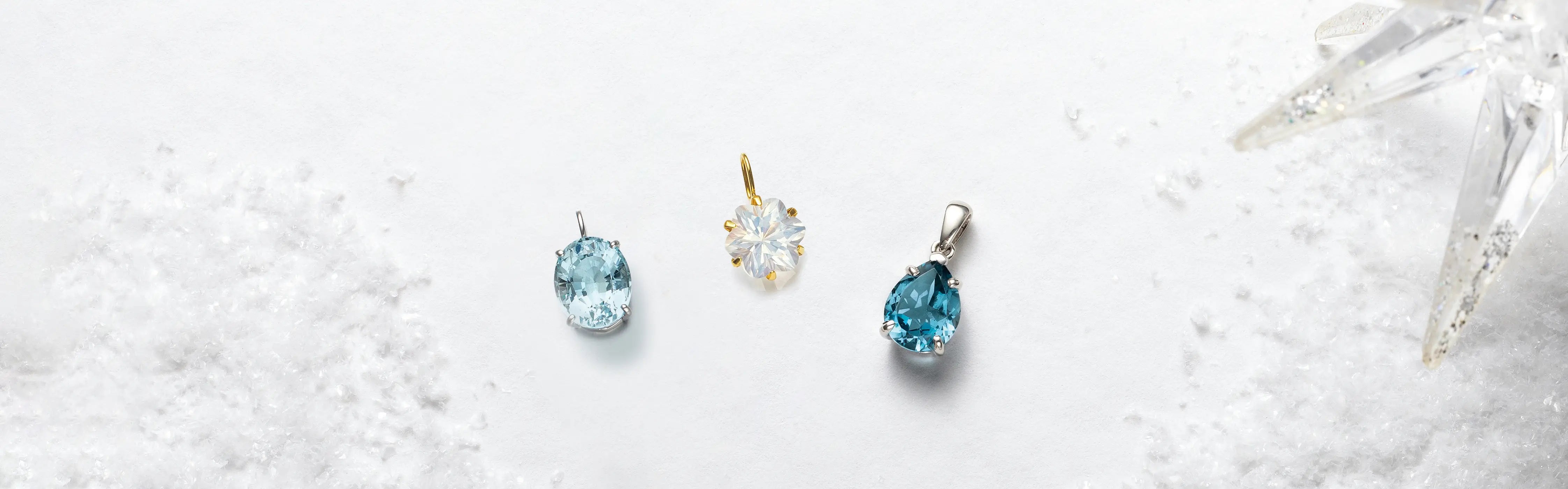 ペンダントトップ