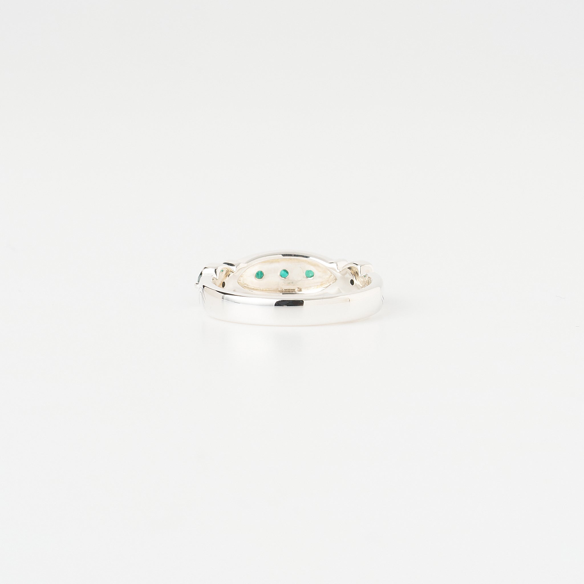 エメラルド/ホワイトトパーズ シルバーリング(いぶし銀仕上げ/LGE/English Garden/クレマチスモチーフ)《WRGGE003》