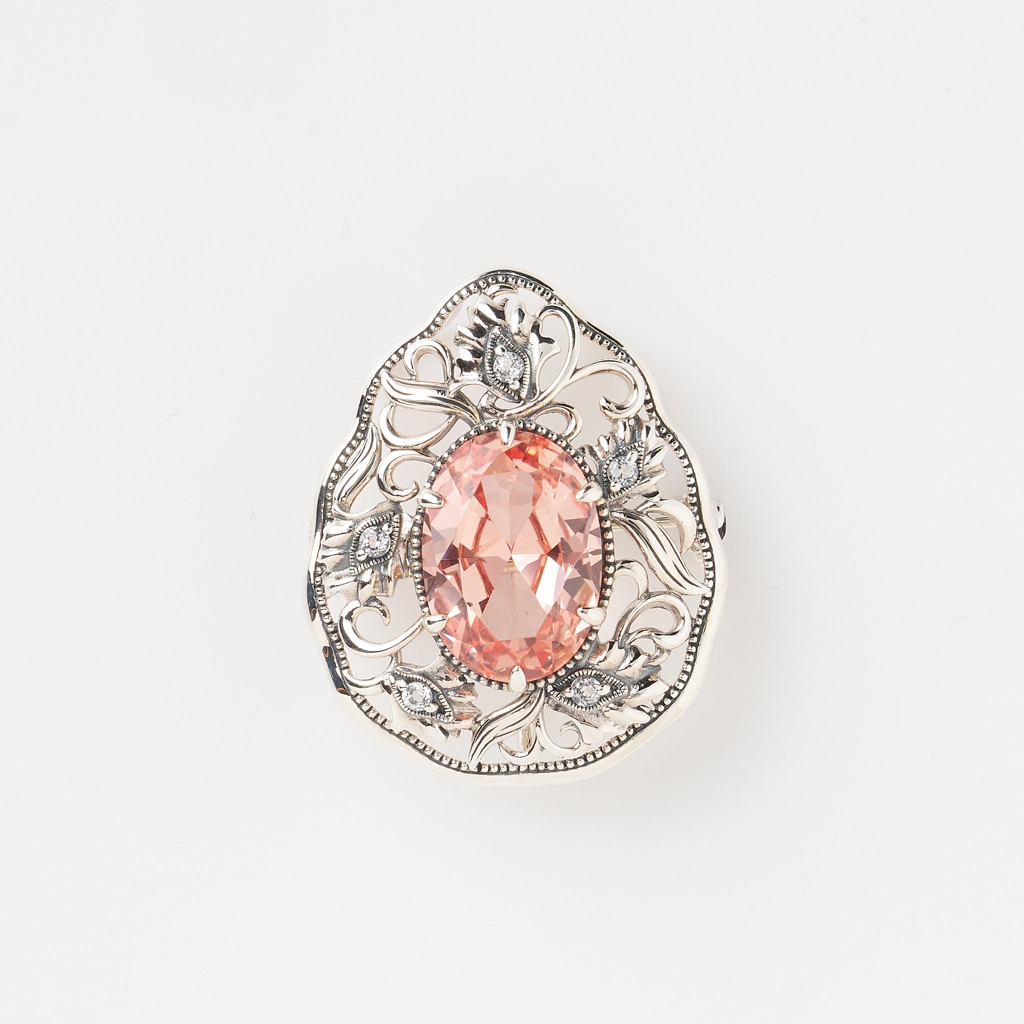 サファイア/ホワイトトパーズ シルバーブローチ兼ペンダントトップ(いぶし銀仕上げ/LGS/English Garden/ガーデンチューリップモチーフ)《WBRGM011》