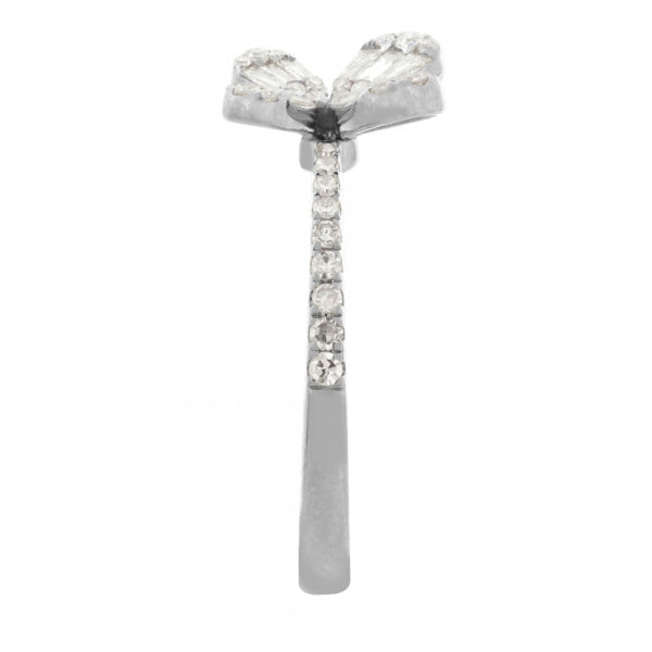 ダイヤモンド K18リング(計0.4カラット/テーパーバケット/蝶モチーフ/4