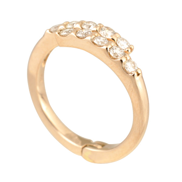 結婚10周年のお祝いにダイヤモンドジュエリーを贈る「スイートテンダイヤモンド」の妻・奥様へのおすすめのダイヤモンドのリングはodollyのリング