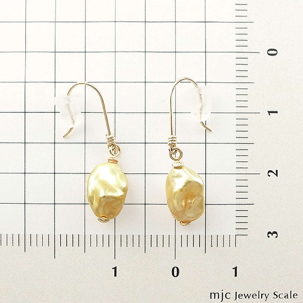 パール K18ピアス(白蝶真珠/ケシ/6月誕生石)《19T10318》