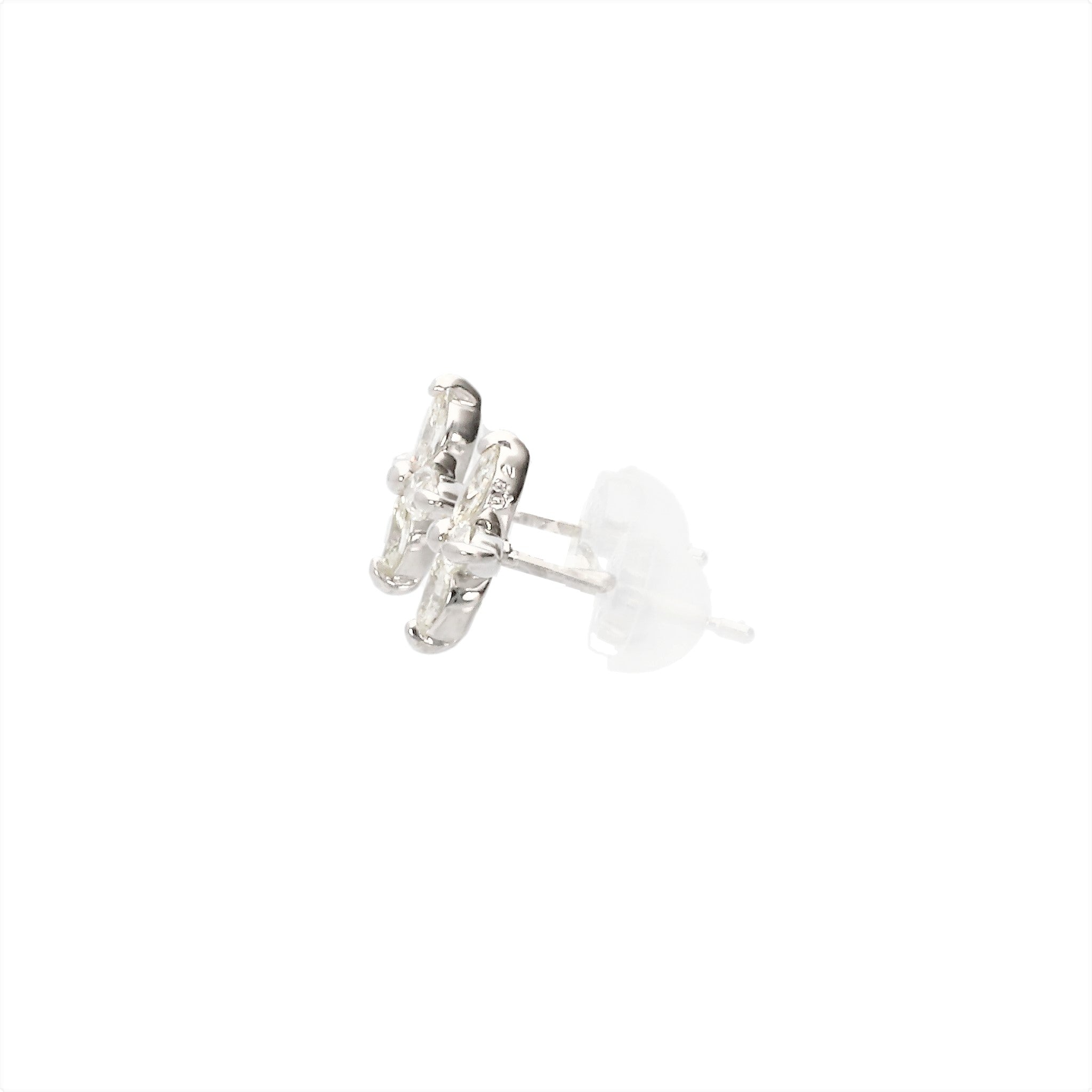 フラワーモチーフ キャッツアイ ブローチ K18 WG - アクセサリー フラワーモチーフ キャッツアイ ブローチ K18 WG - アクセサリー