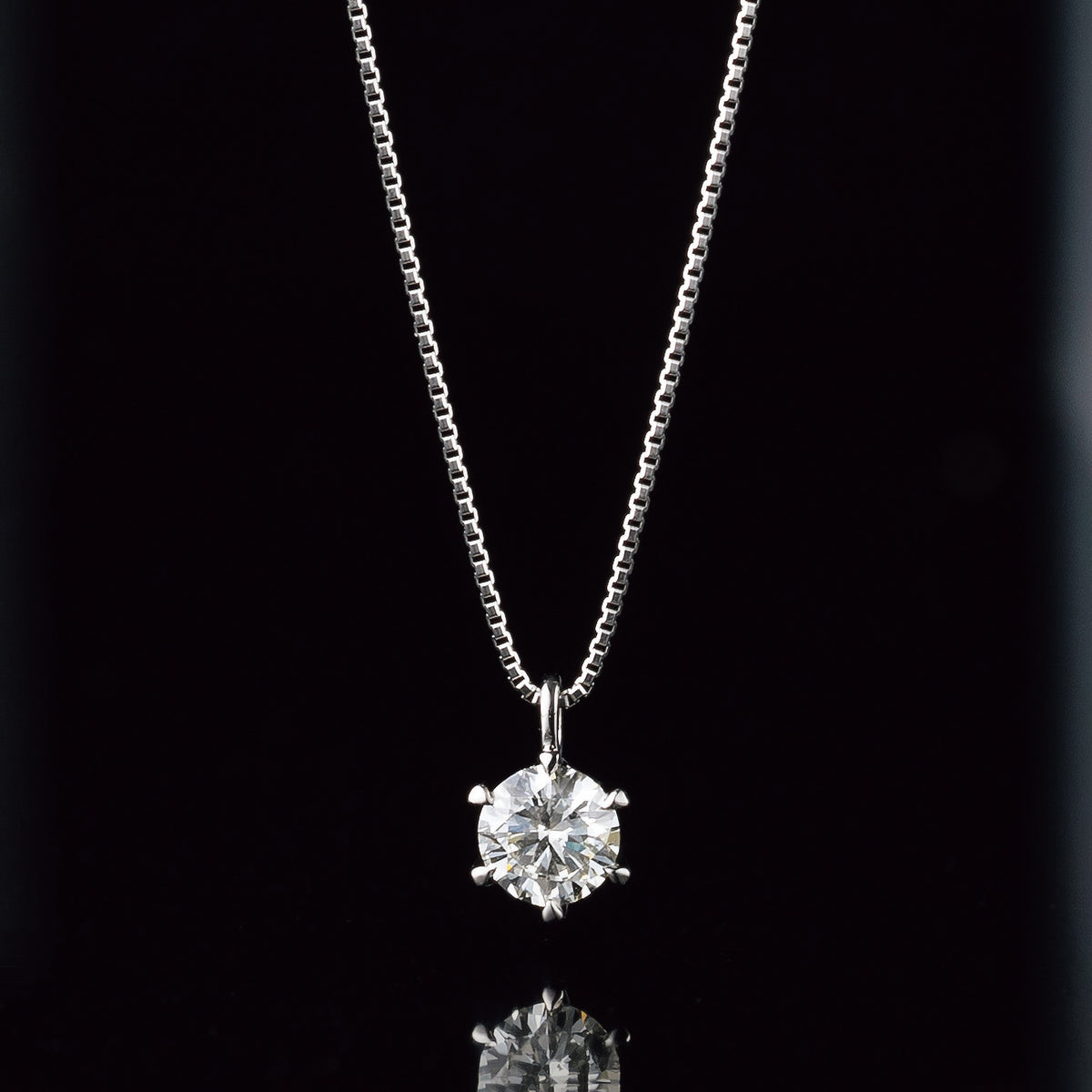 Kyocera Jewelry Online Storeのダイヤモンド PTネックレス
