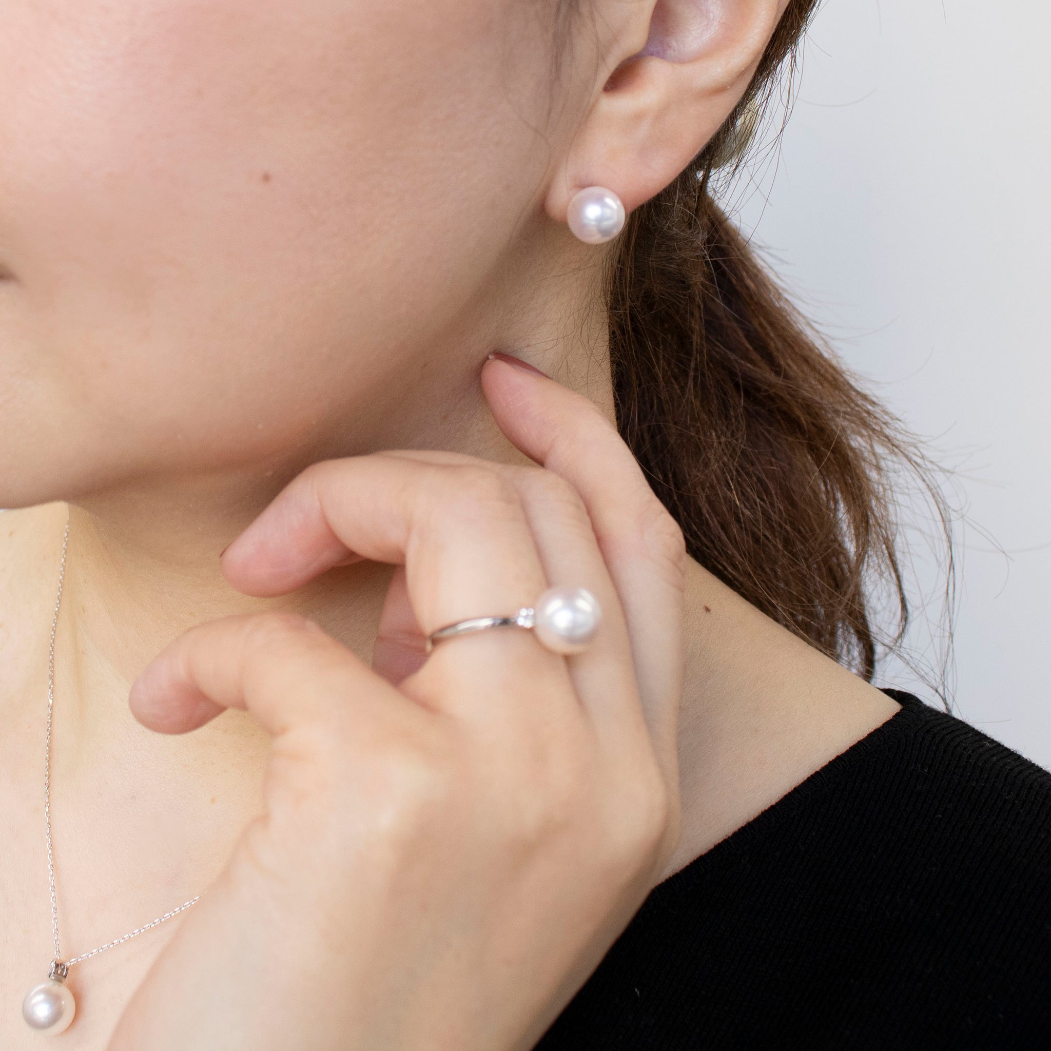 【限定数1】パール プラチナリング&ネックレス&ピアス(花珠/アコヤ真珠/8mm/3点セット/おまけブローチ付き/花珠鑑別鑑定書付き/6月誕生石)《24T10133》