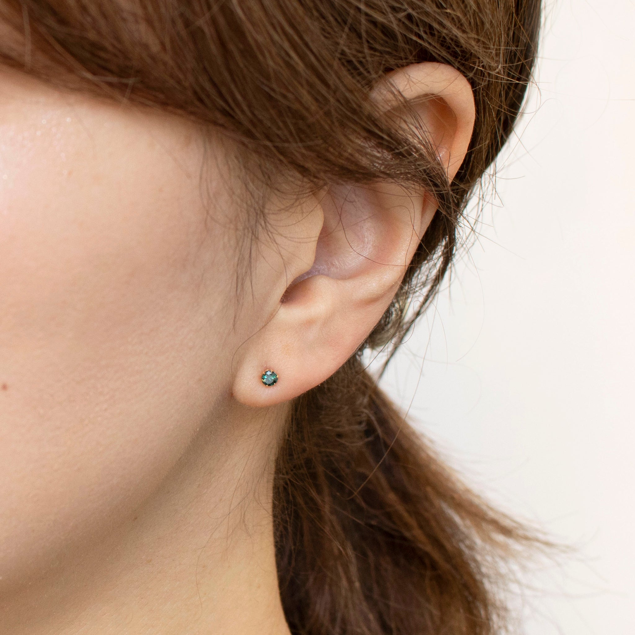 【ヴェネツィアンガラス✤18金のポスト】ヴィンテージピアス K18刻印あり 18金ポストピアス – dee doo dah