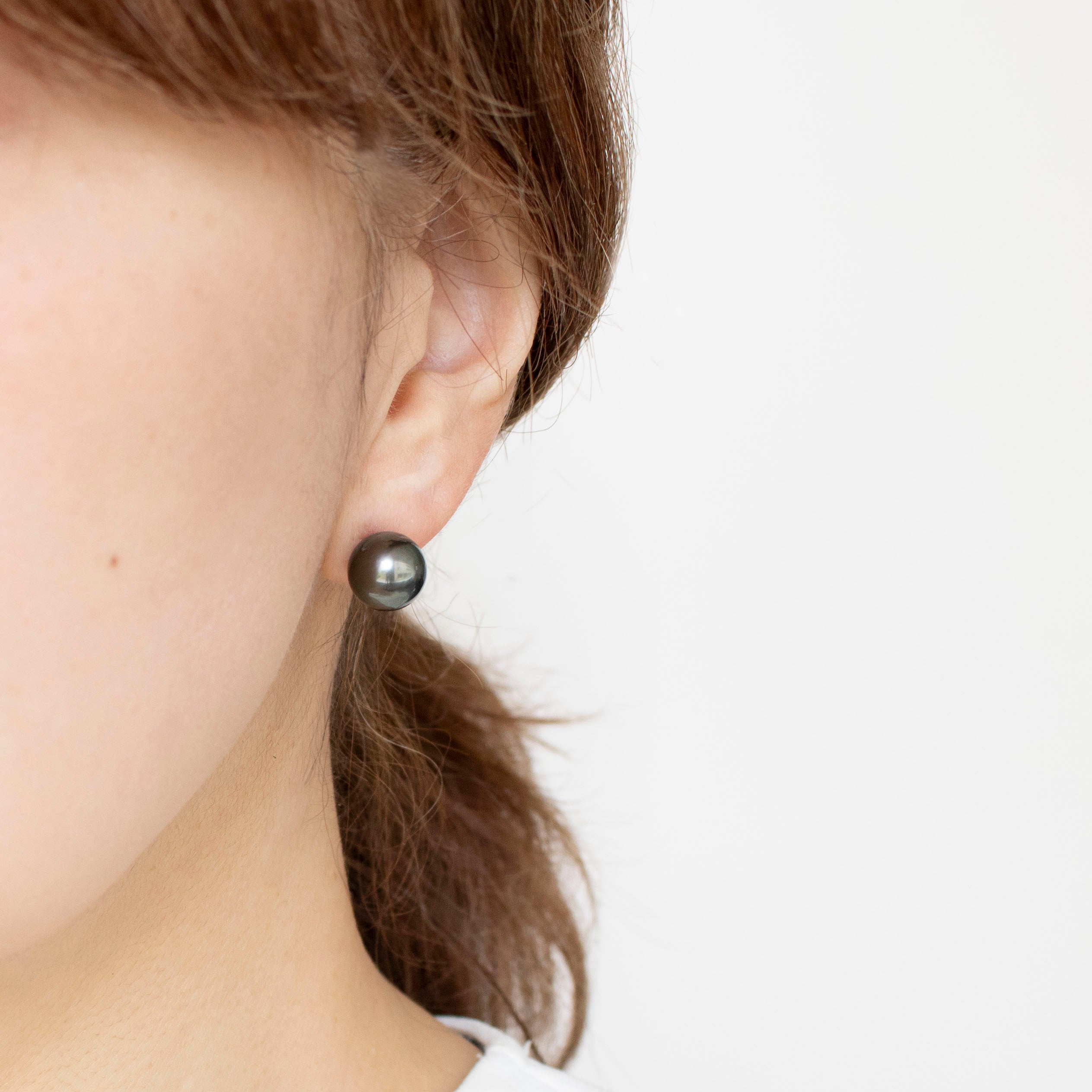 パール K14ピアス(黒蝶真珠/9mm/6月誕生石)《24V02708》