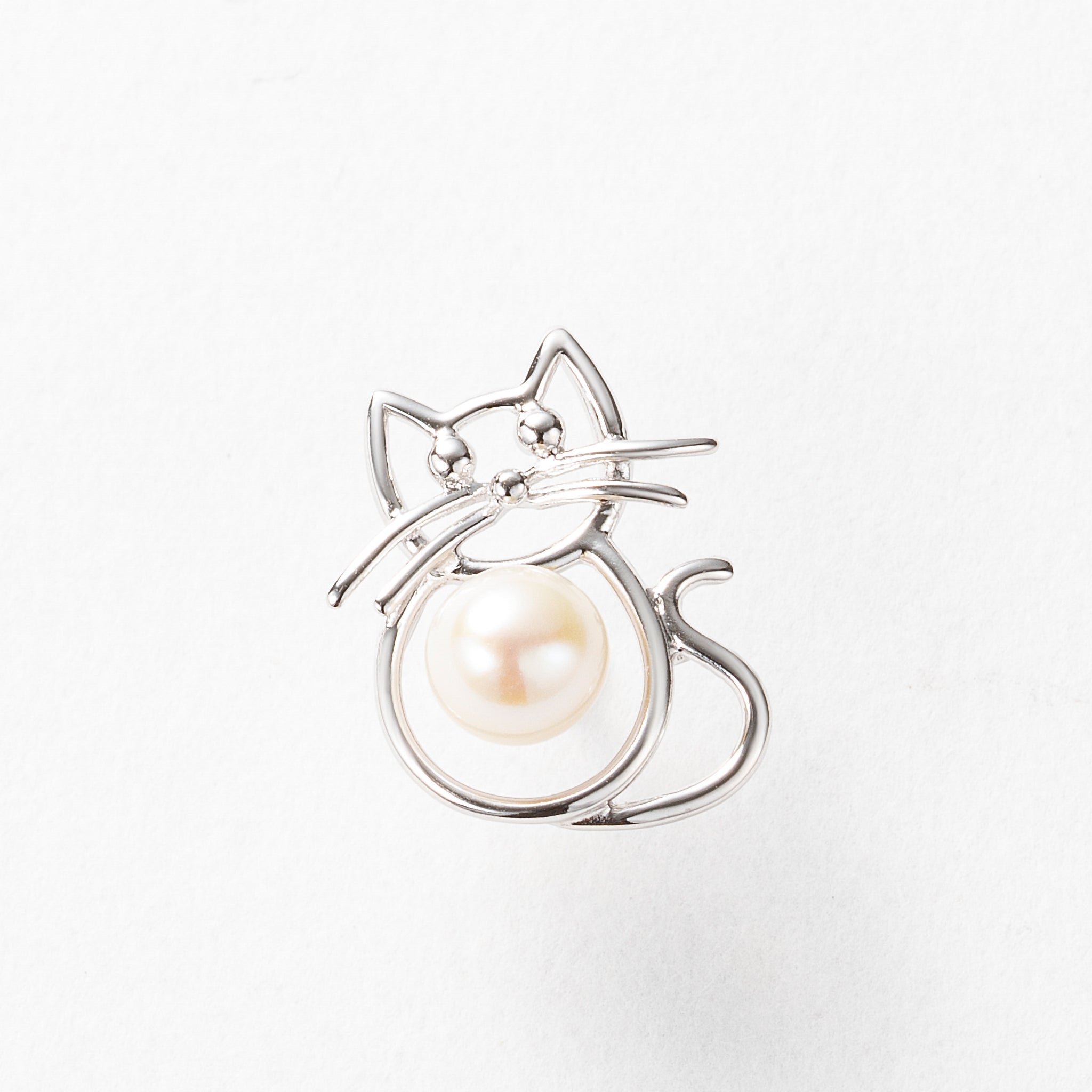 パール シルバーブローチ(淡水真珠/ネコモチーフ/6月誕生石