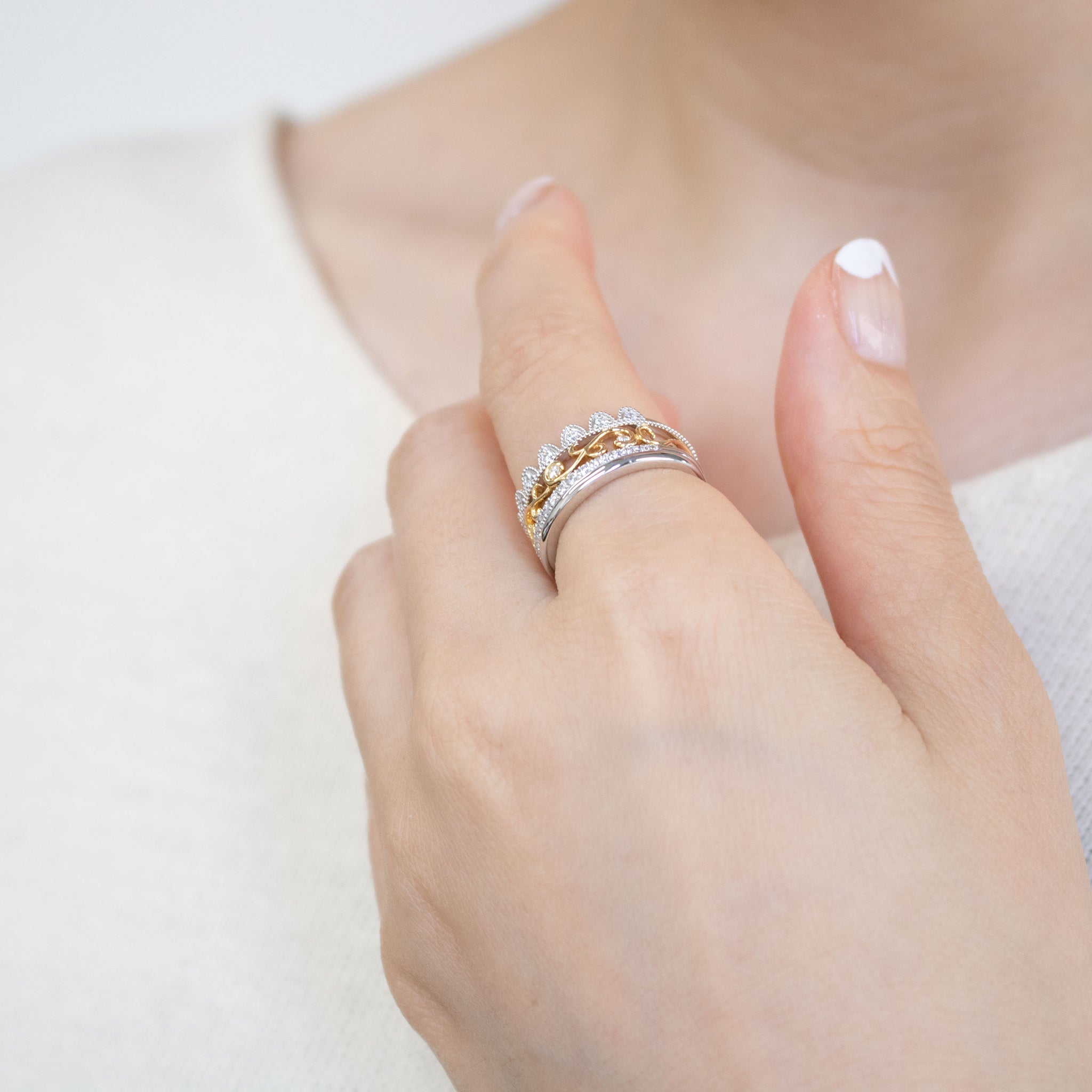 ダイヤモンド プラチナ/K18リング(コンビカラー/4月誕生石/鑑別書付)《25C80101》