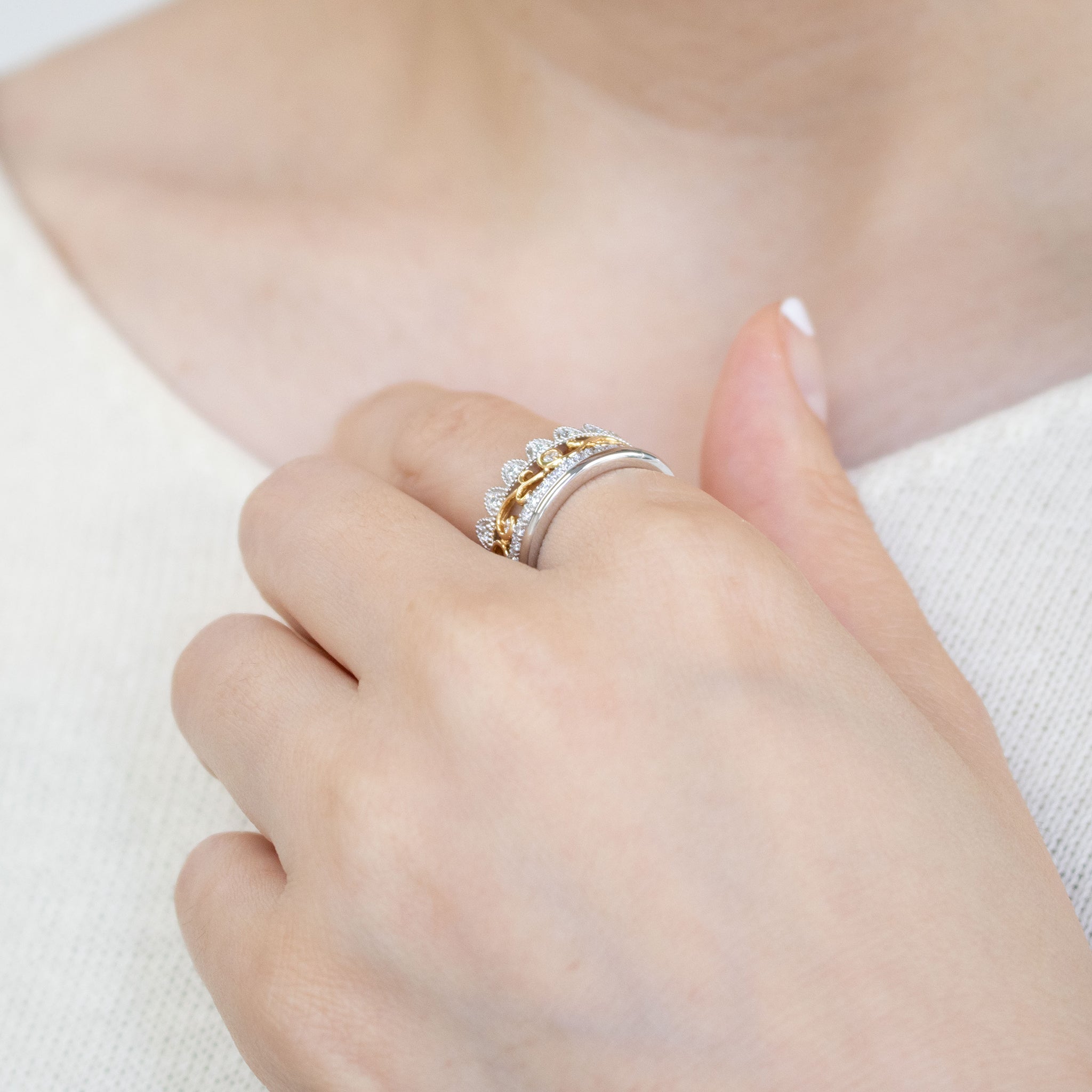 ダイヤモンド プラチナ/K18リング(コンビカラー/4月誕生石/鑑別書付)《25C80101》