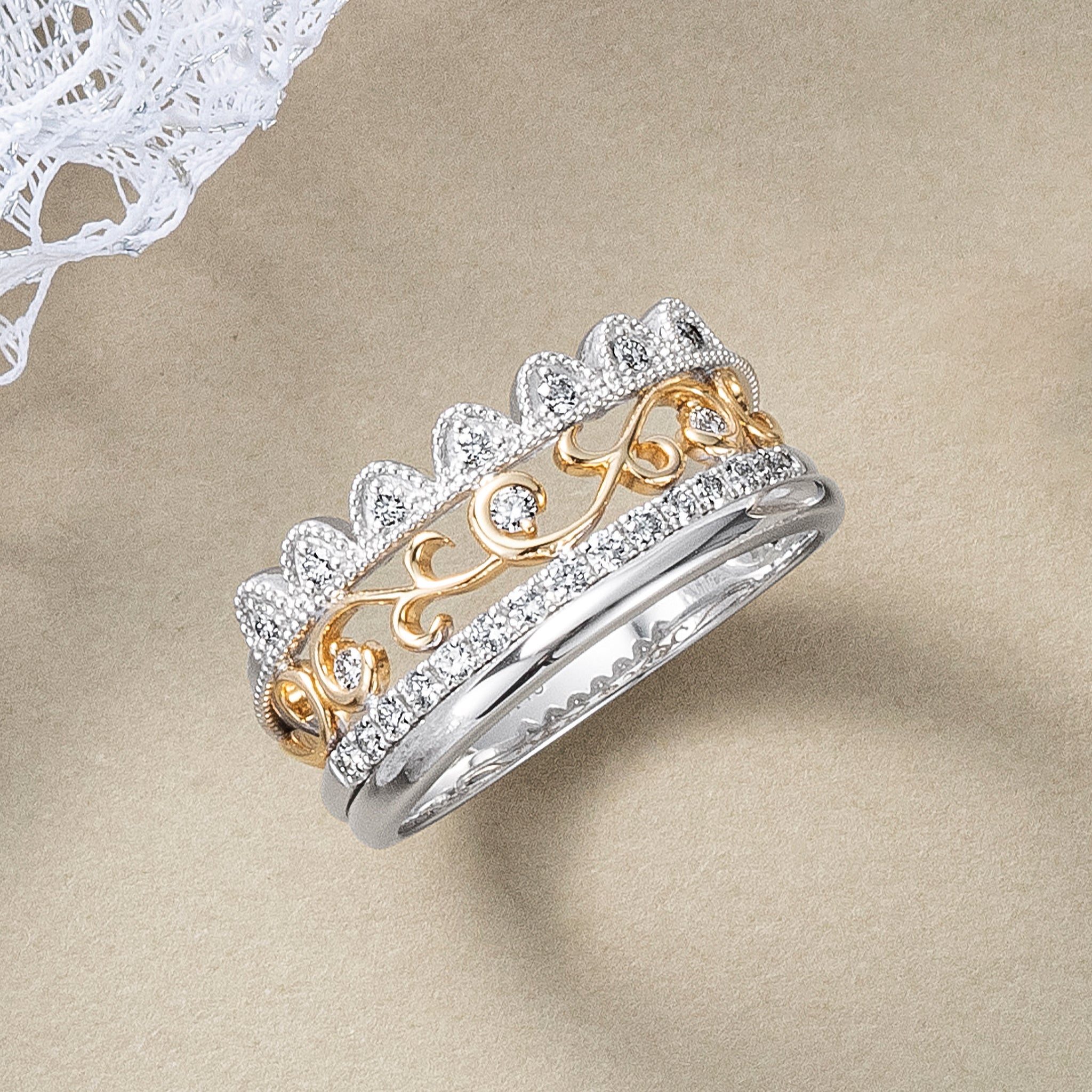 ダイヤモンド プラチナ/K18リング(コンビカラー/4月誕生石/鑑別書付)《25C80101》