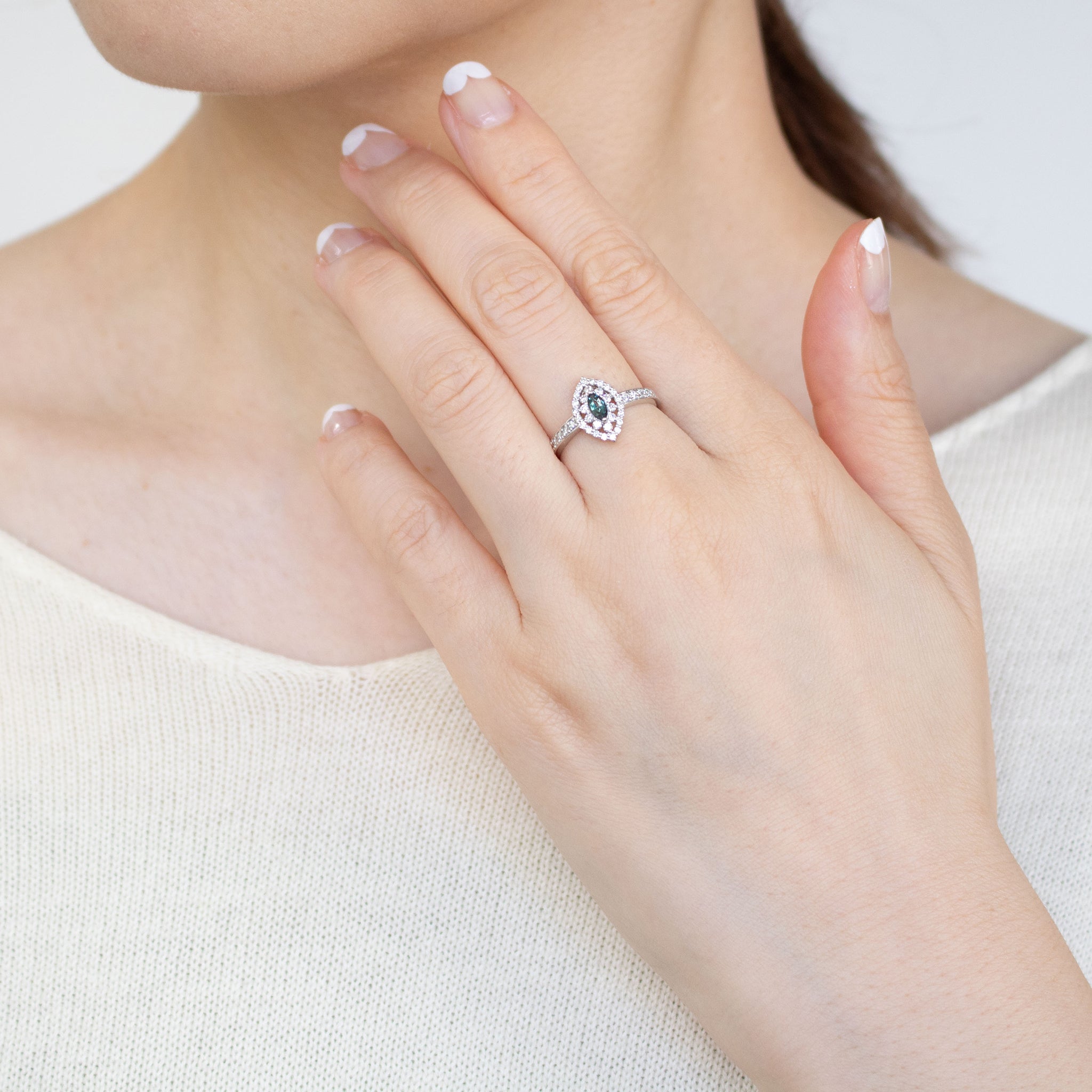 アレキサンドライト/ダイヤモンド プラチナリング(6月誕生石)《25C80116》