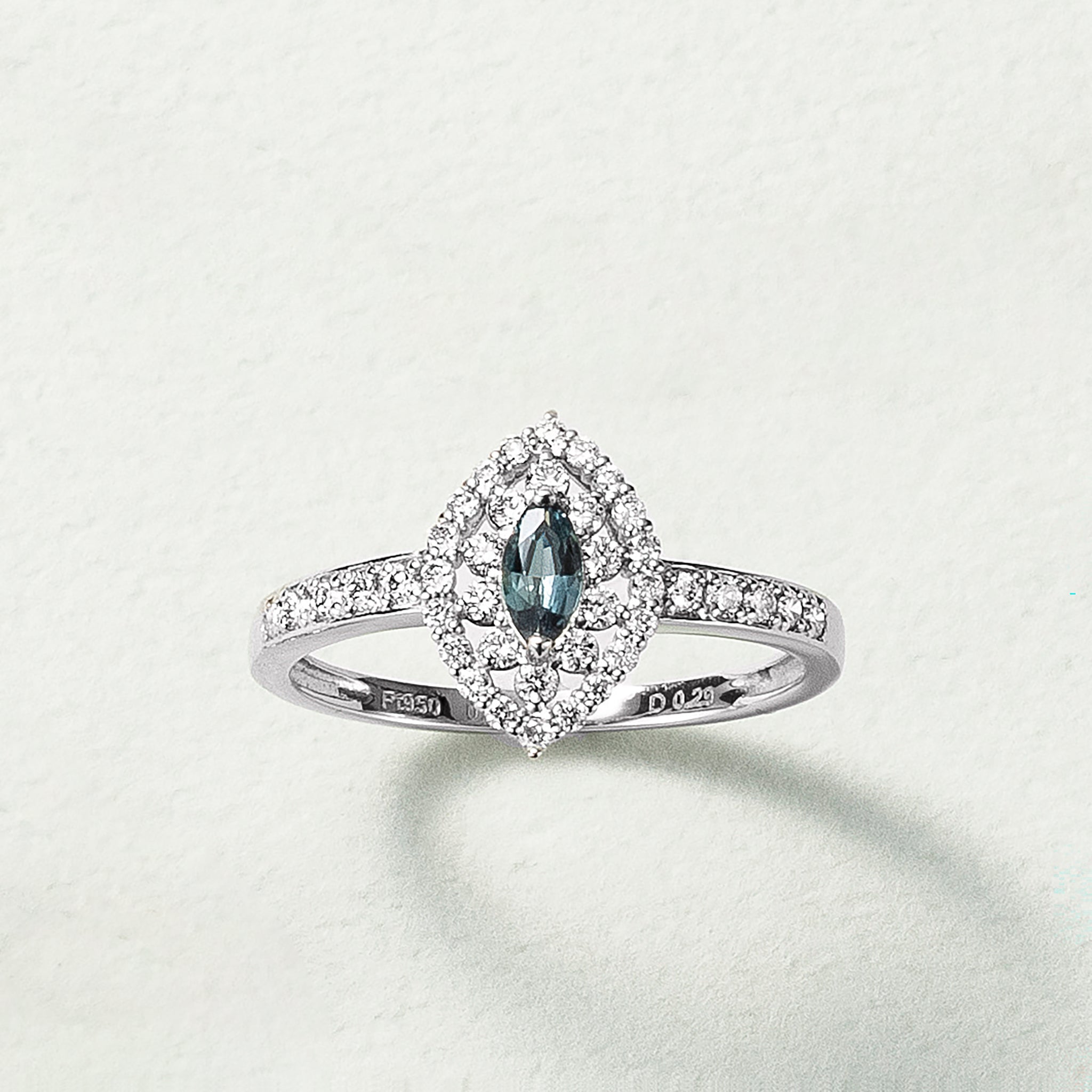 アレキサンドライト/ダイヤモンド プラチナリング(6月誕生石)《25C80116》