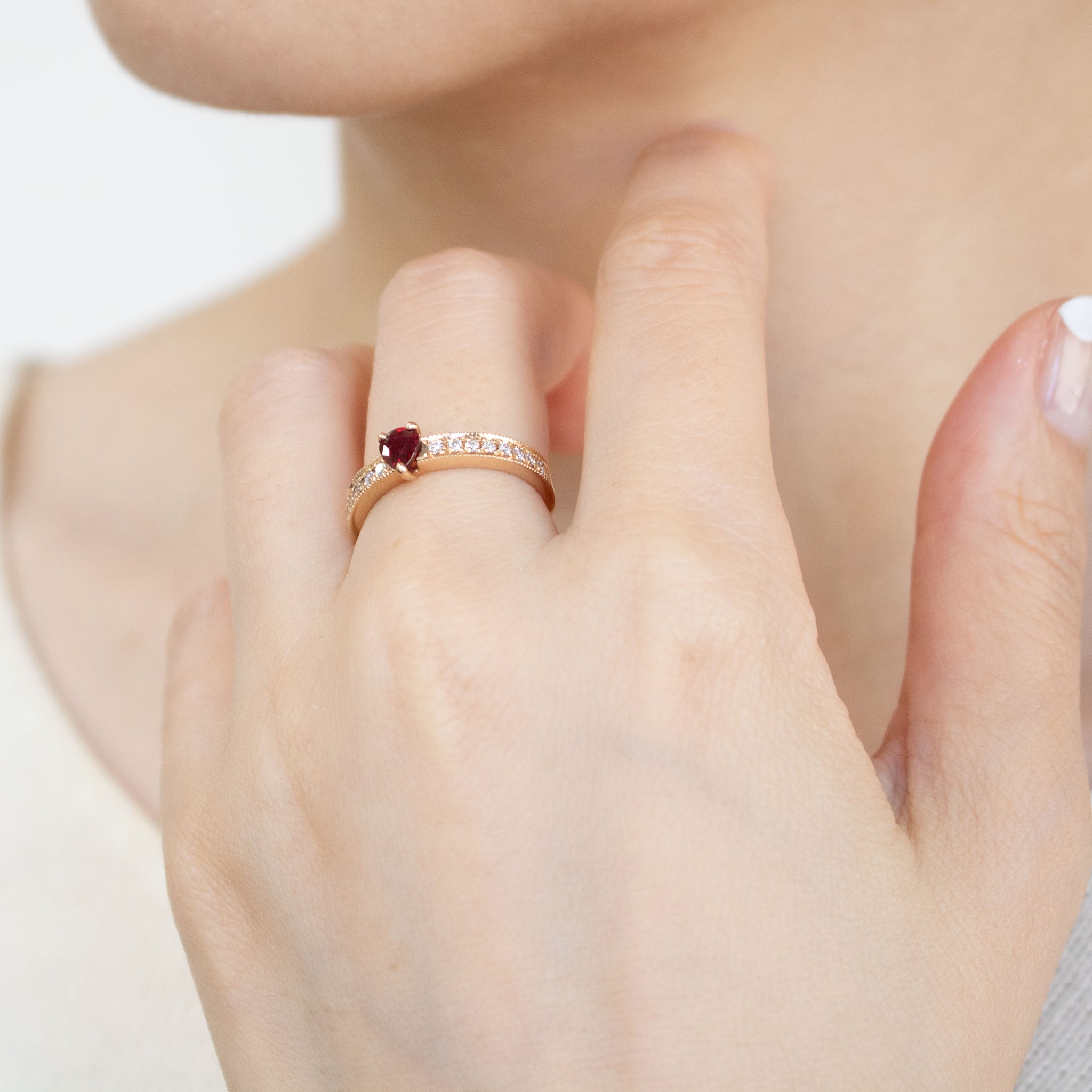 【限定1点】ルビー/ダイヤモンド K18リング(ノーヒート/非加熱/ピジョンブラッド/7月誕生石/鑑別書付)《25C80130》