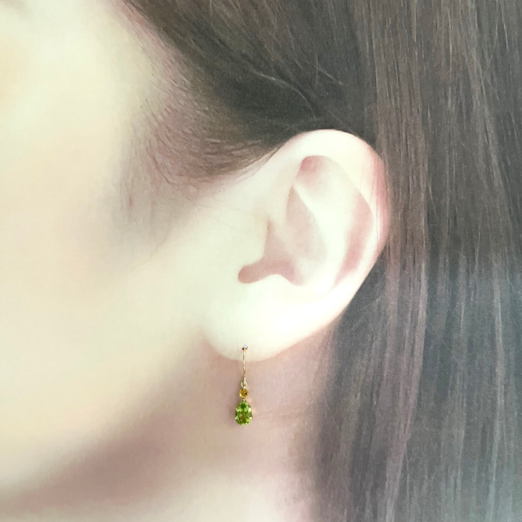 ペリドット/シトリン K18ピアス(ペアシェイプ/8月誕生石