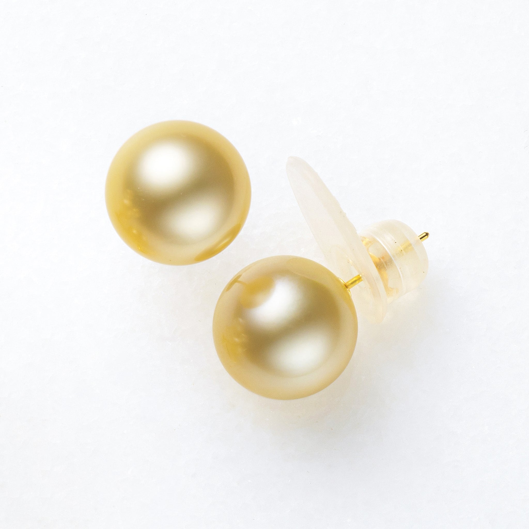 【限定3点】パール K18ピアス(白蝶真珠/13mm/ゴールド系/6月誕生石/鑑別書付/原産地証明書付)《25H02103》