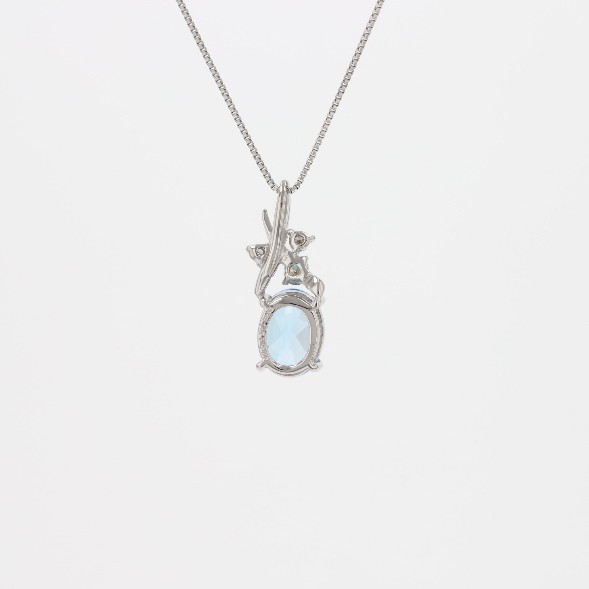 青緑パール装飾ネックレス 楽天市場】クロムダイオプサイト 一粒ネックレス オーバルカット