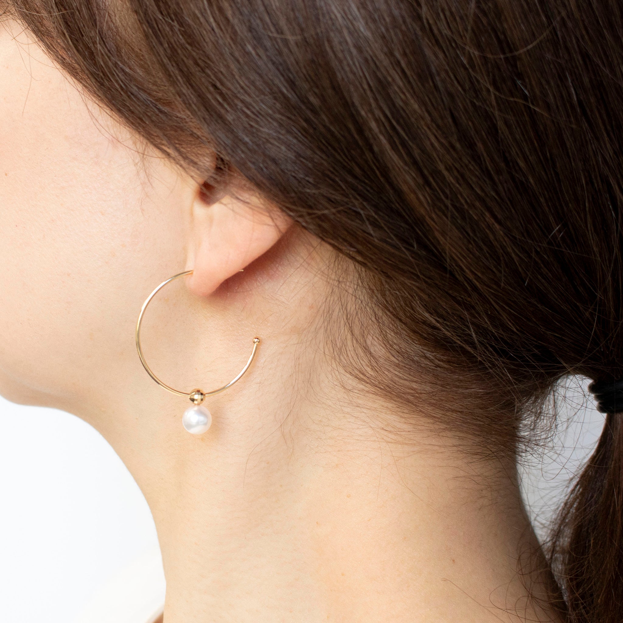 パール K18ピアス(アコヤ真珠/6.5mm/6月誕生石)《25H02210》