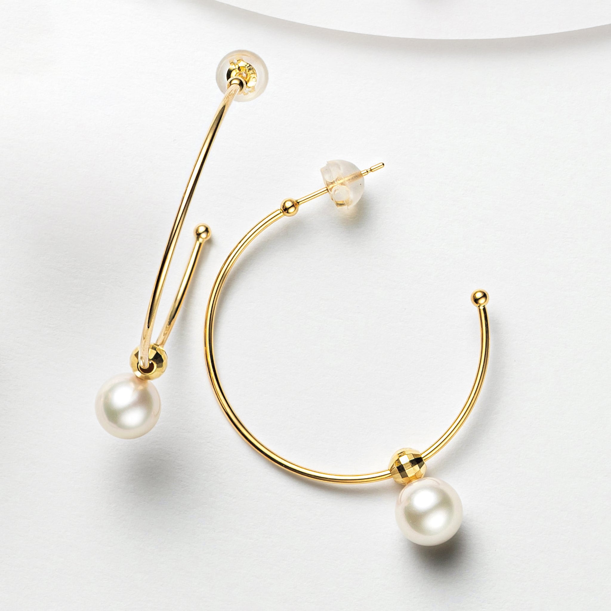 パール K18ピアス(アコヤ真珠/6.5mm/6月誕生石)《25H02210》