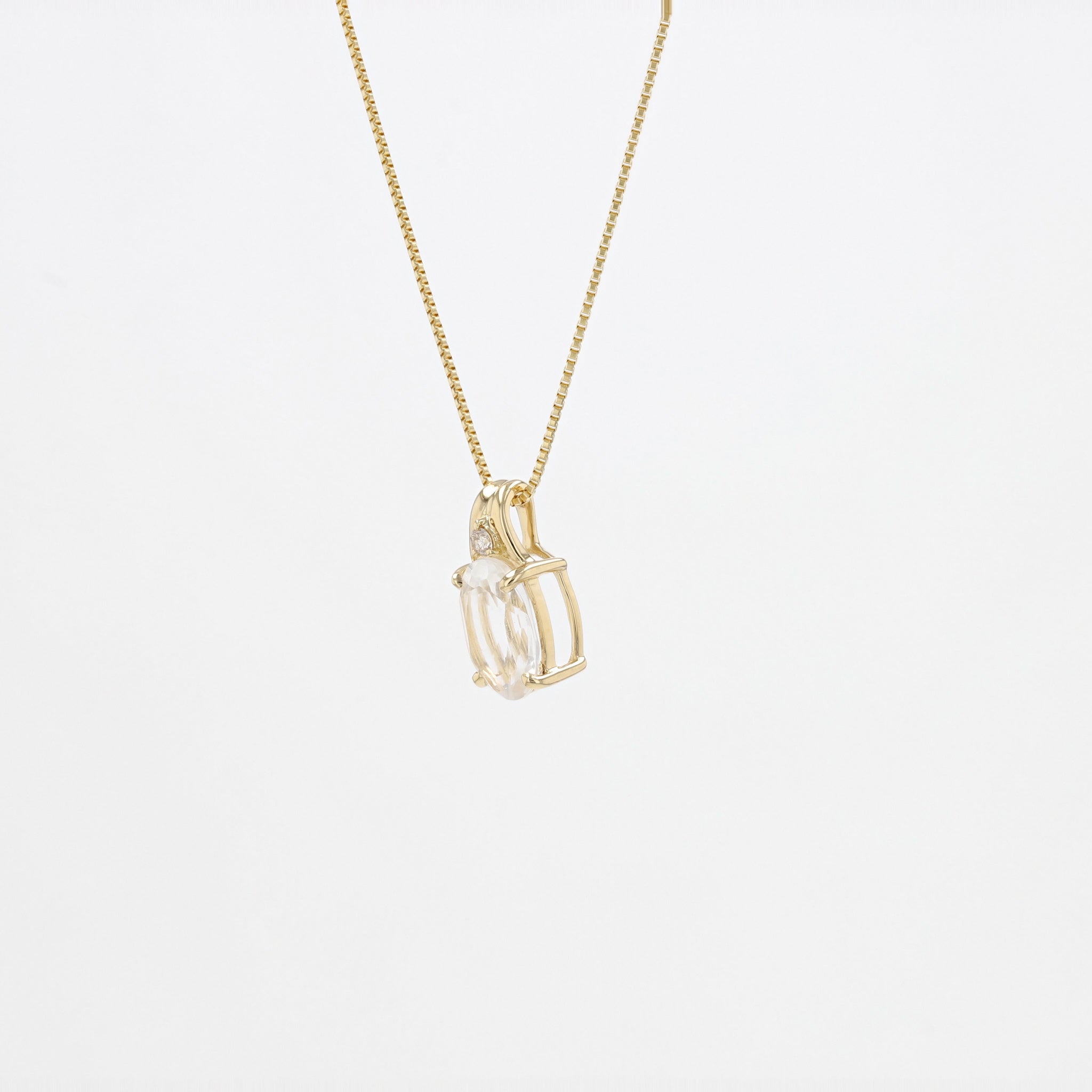 コロナ 　K18オパールロングネックレス ハイアライトオパール/ダイヤモンド K18ネックレス《25H02303