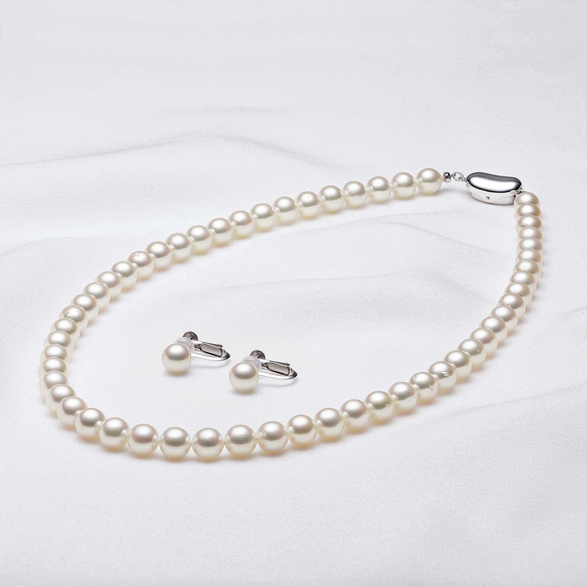 【限定5点】パール ネックレス＆イヤリング(アコヤ真珠/7mm/無調色/2点セット/6月誕生石/鑑別書付)《25N00208-E》