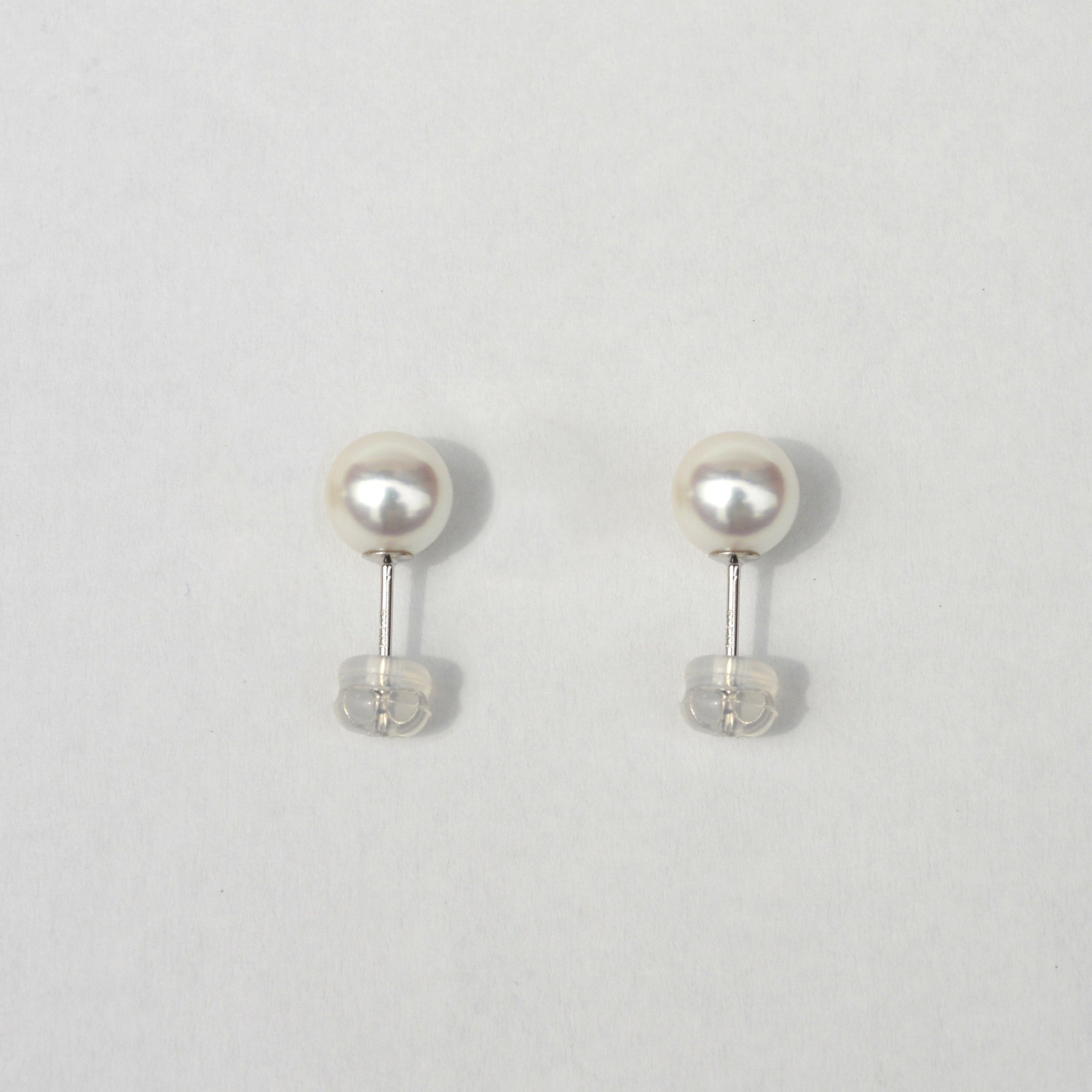 【限定3点】パール ネックレス＆ピアス(アコヤ真珠/7mm/無調色/2点セット/6月誕生石/鑑別書付)《25N00208-P》