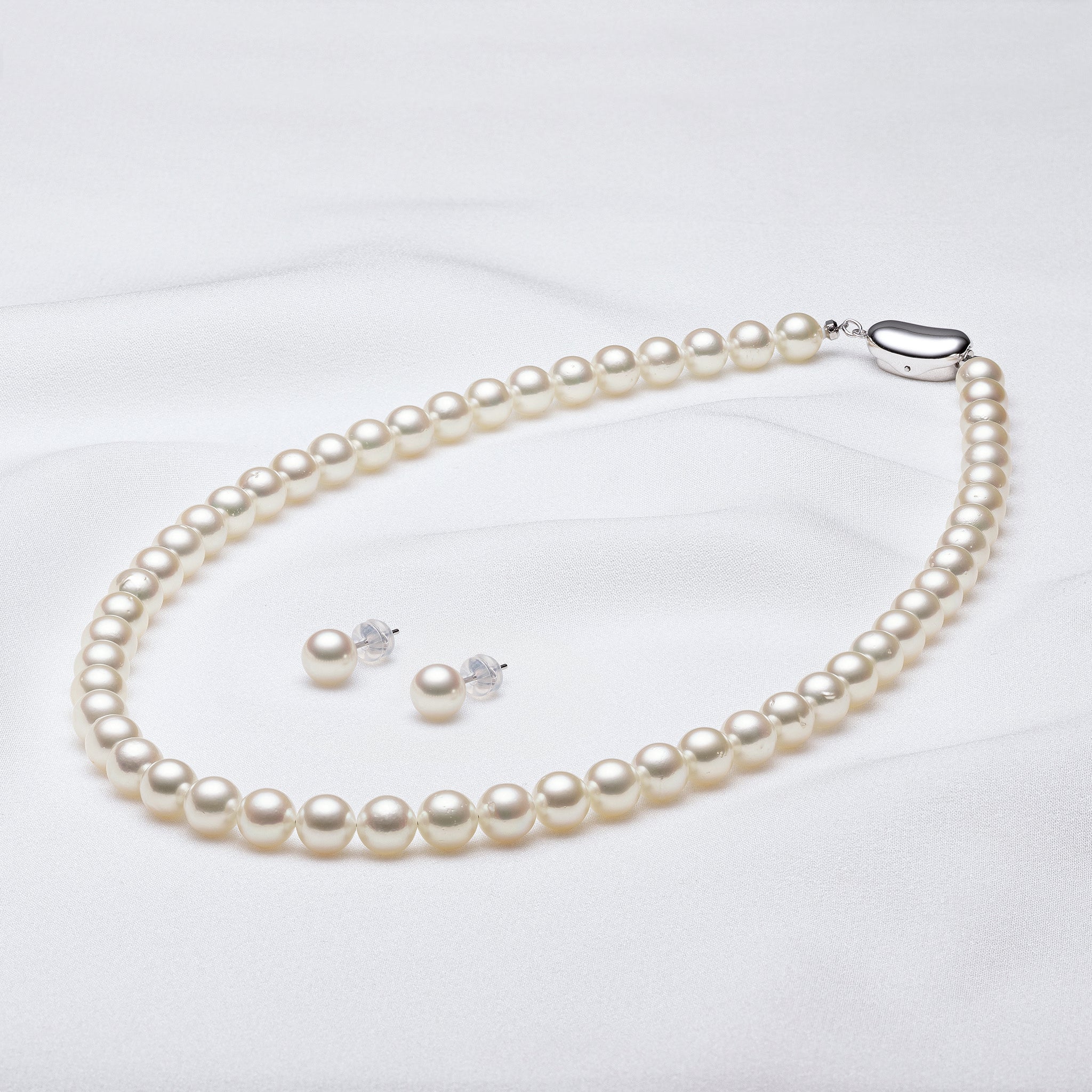 【限定3点】パール ネックレス＆ピアス(アコヤ真珠/7mm/無調色/2点セット/6月誕生石/鑑別書付)《25N00208-P》