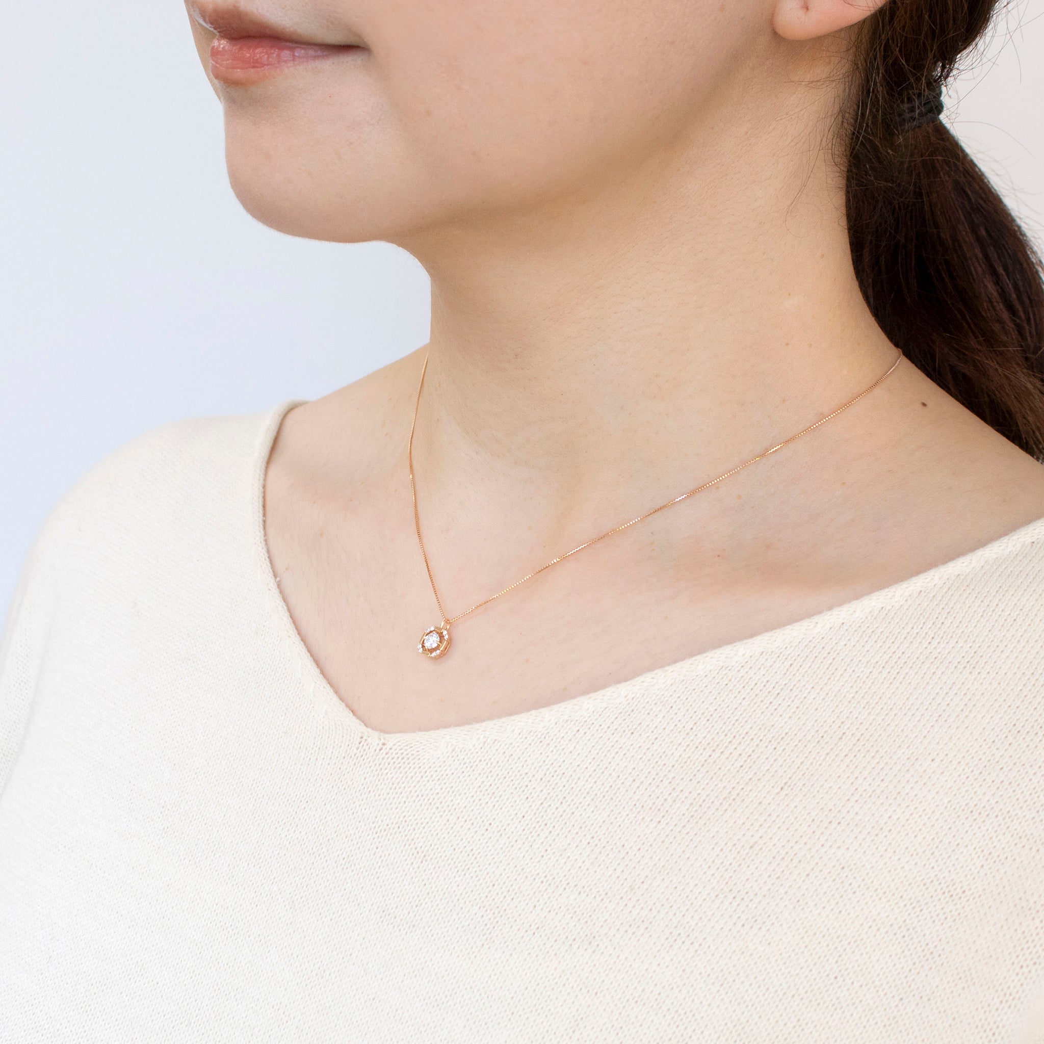 ダイヤモンド K18ネックレス(0.2カラット/Dカラー/SIクラス/EX/4月誕生石/グレーディングレポート付)《25N00406》
