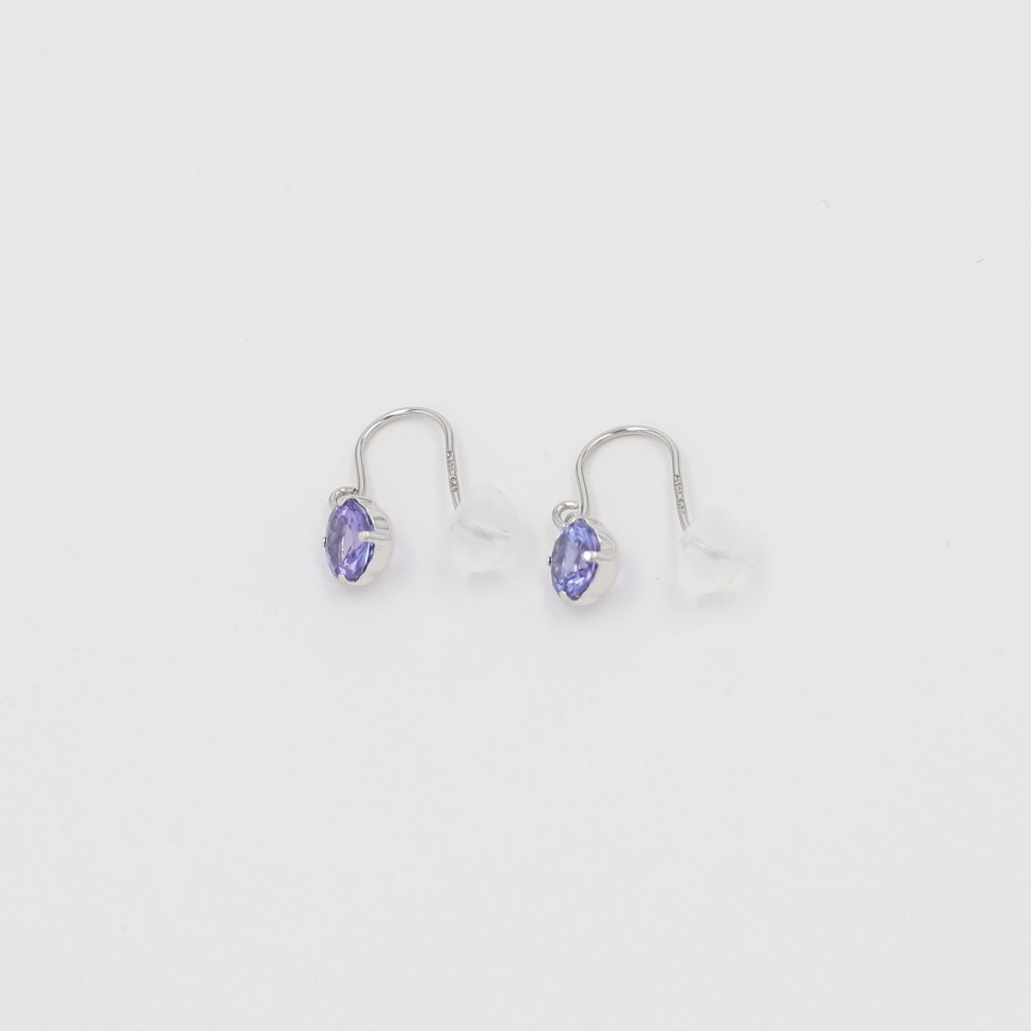 タンザナイト プラチナピアス(12月誕生石《25N00608》