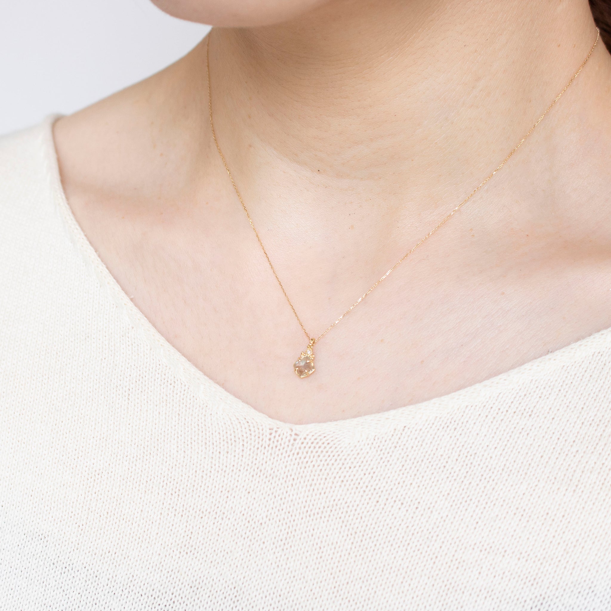 18K ダイヤモンドネックレス pinacoteca 306 Tiny Diamond Cross Necklace K18YG