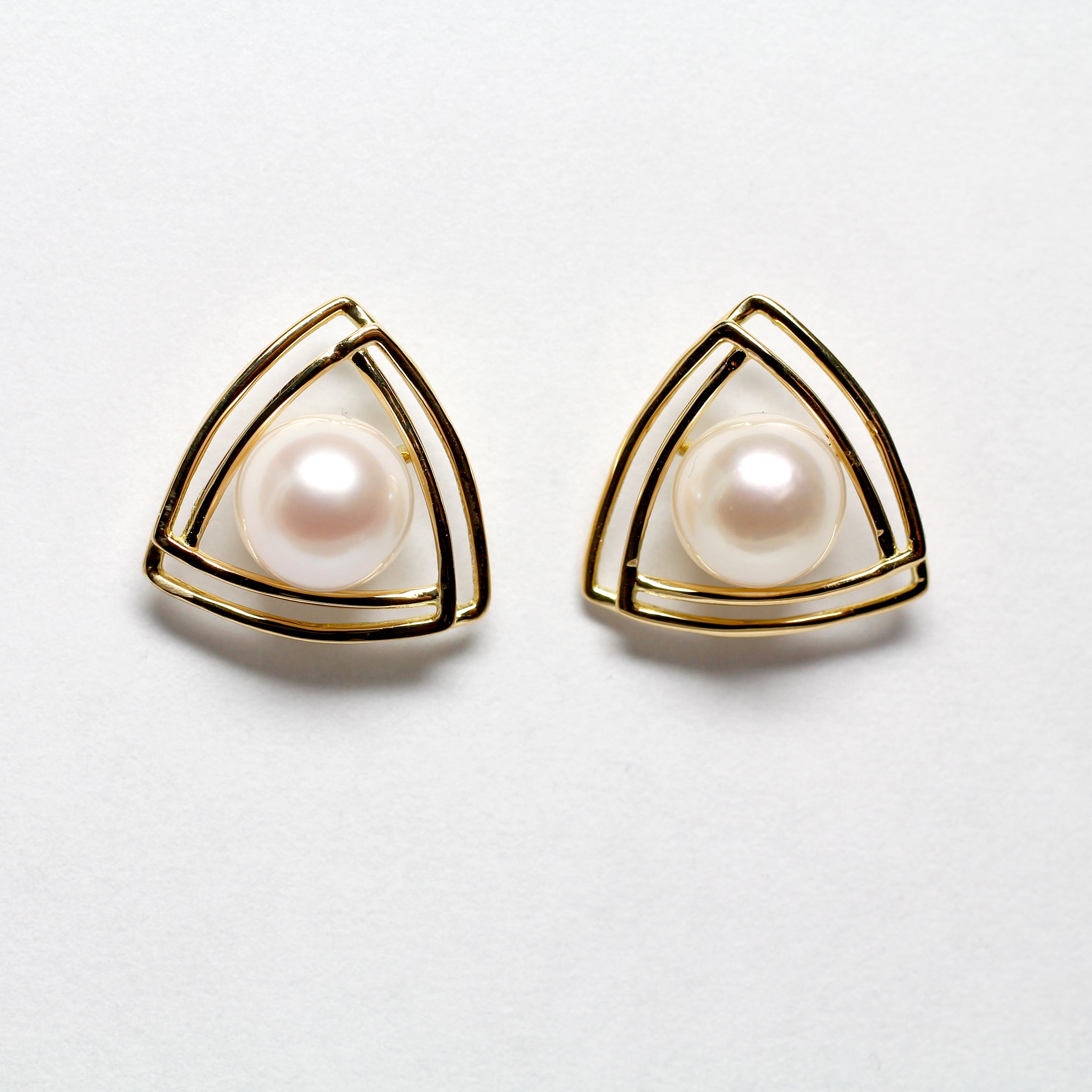 パール K18ピアス(アコヤ真珠/6mm/6月誕生石)《25N01106