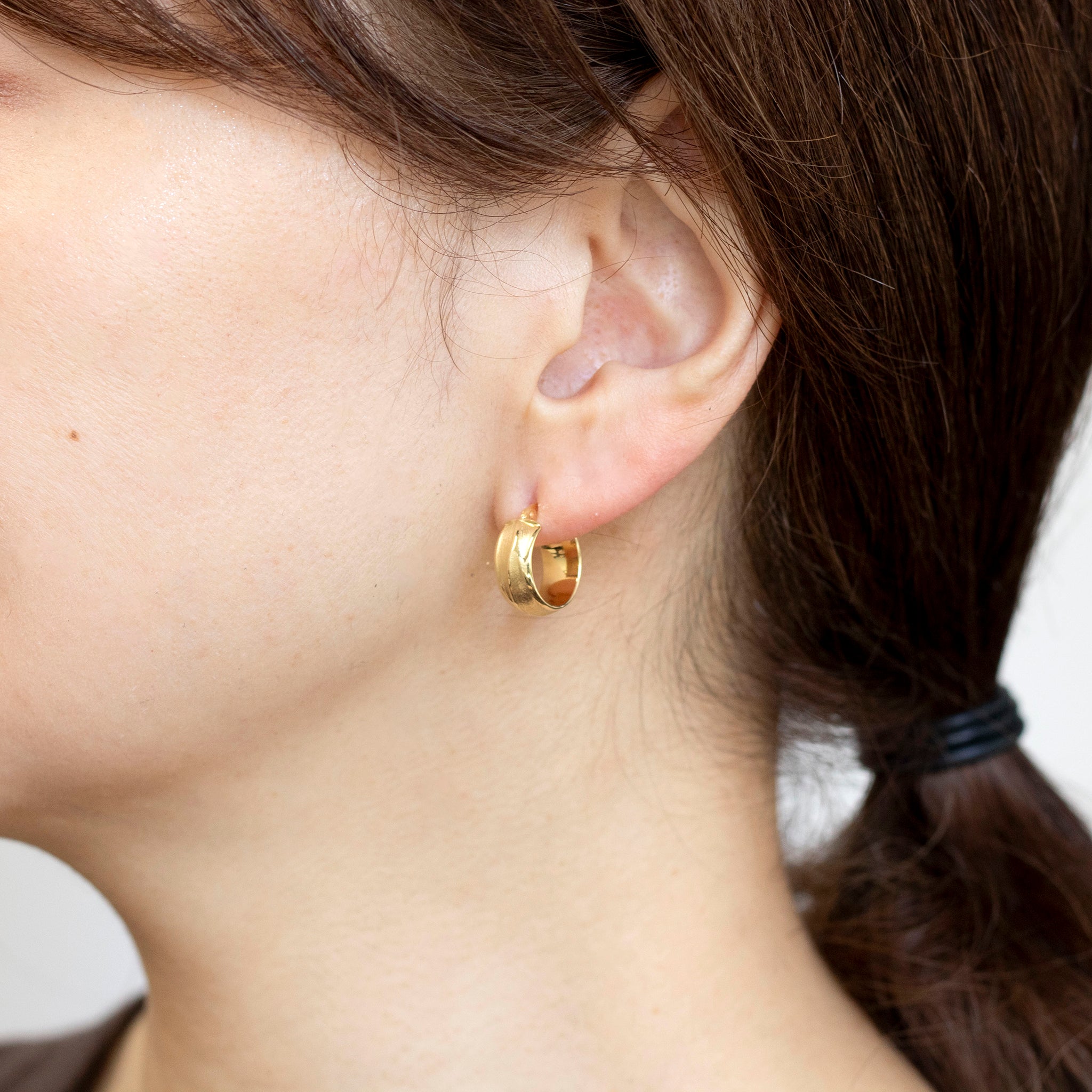 K18ピアス(イタリア製/フープ)《25N01203》