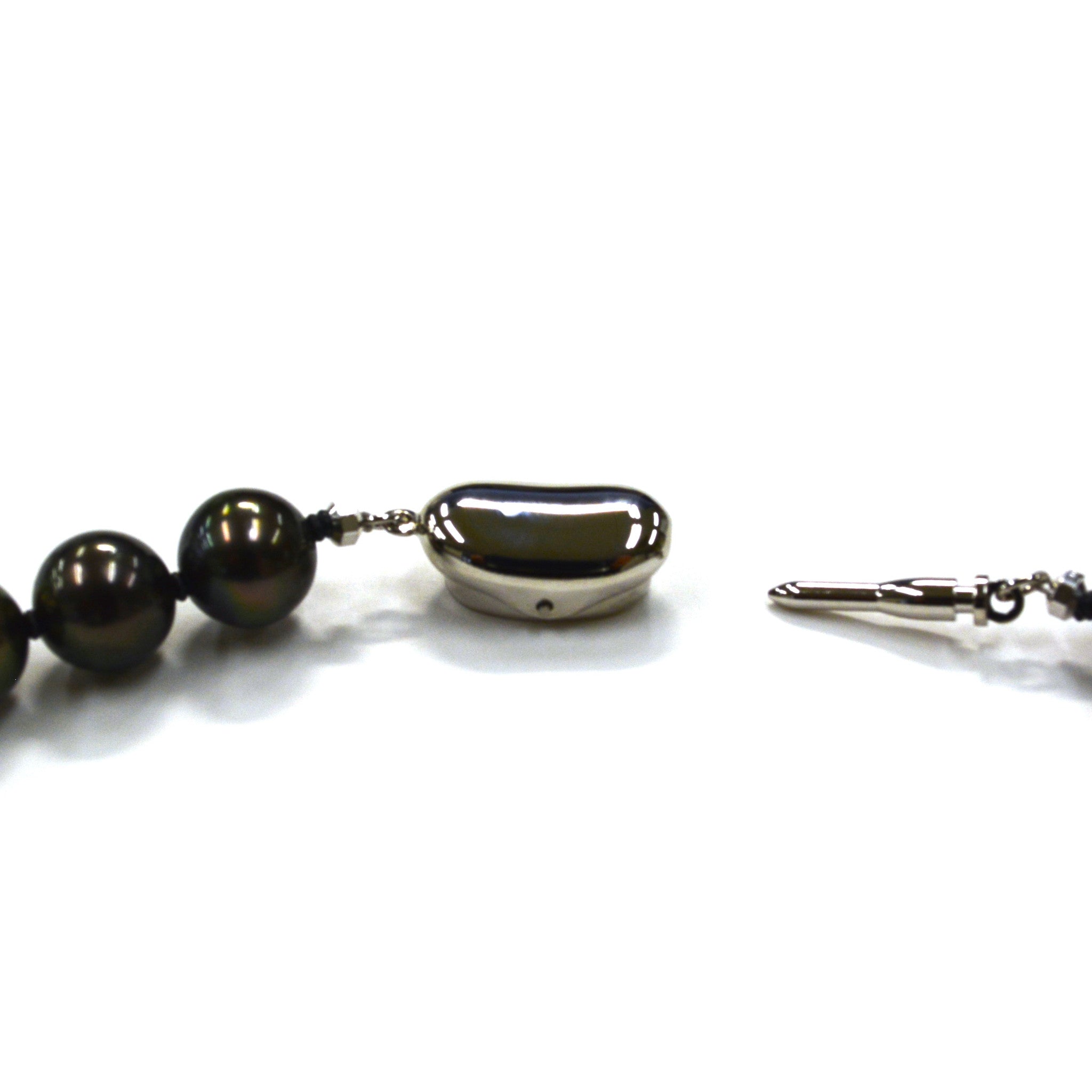 【限定5点】パール ネックレス(黒蝶真珠/8～10mm/6月誕生石/真珠鑑別鑑定書付き)《25N01507》