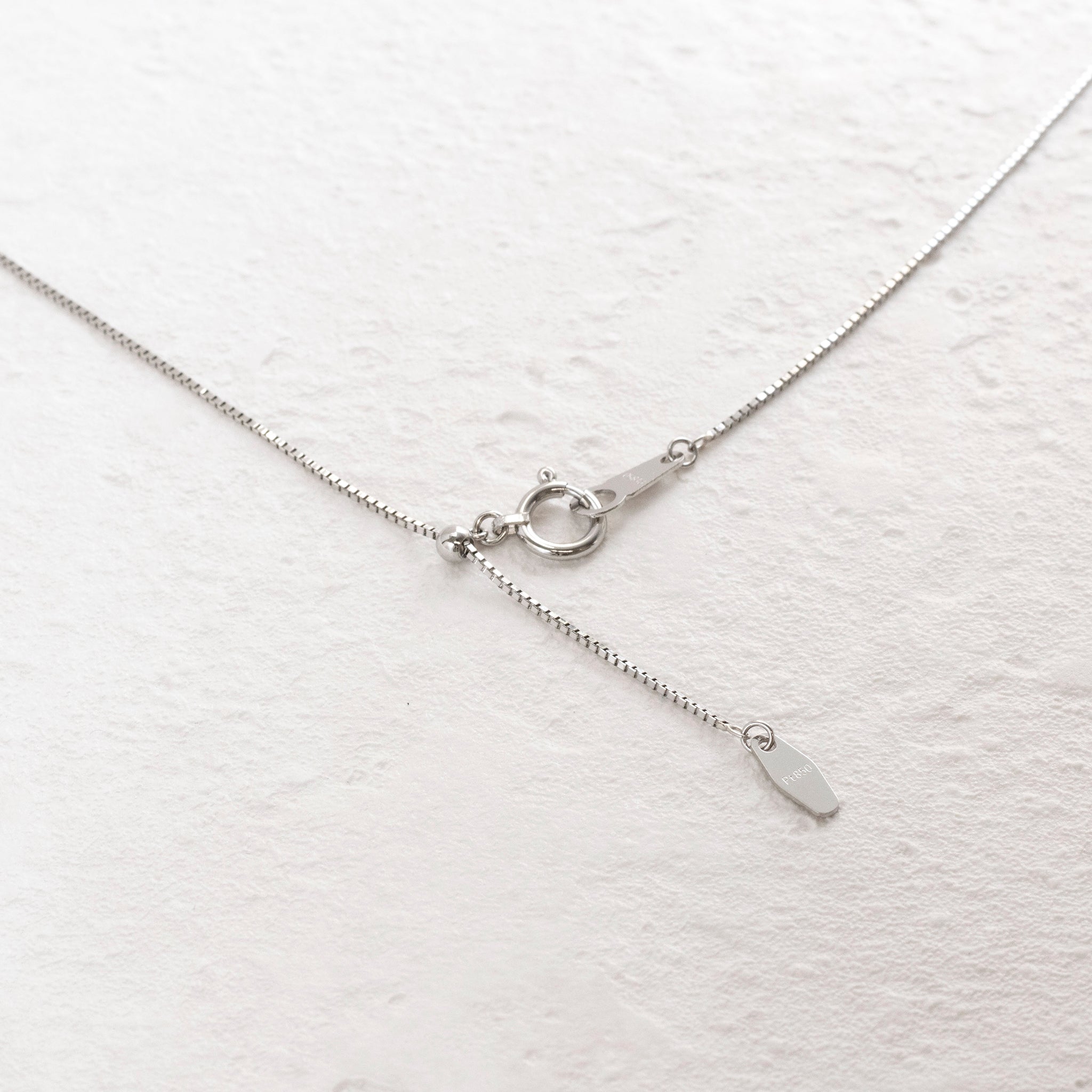 ダイヤモンド プラチナネックレス(4月誕生石)《25N01901