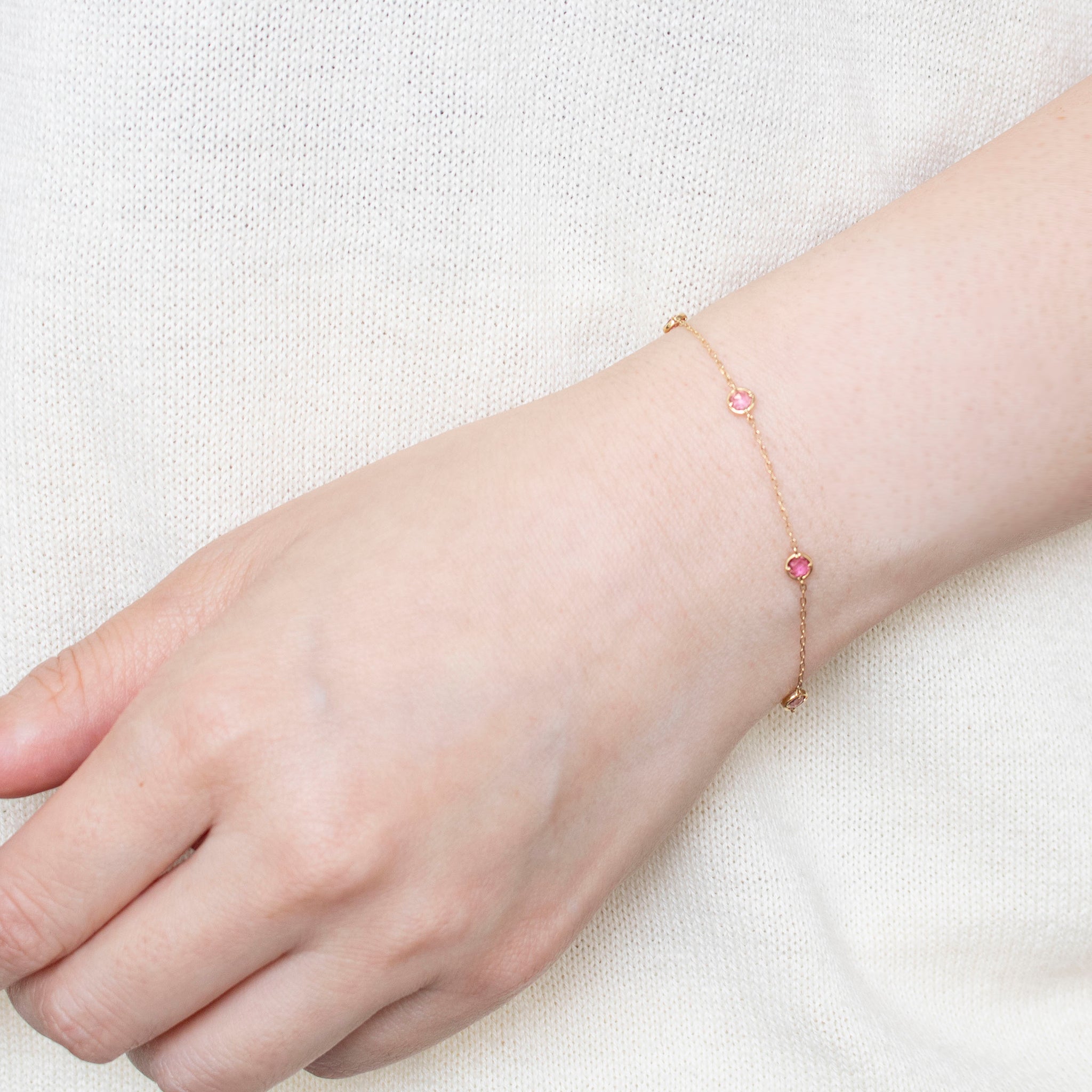 新品♡Mal.購入♡ K18トップ13ミリ Amazon.co.jp: [ジュエリーコトブキ] エンジェル 天使の羽