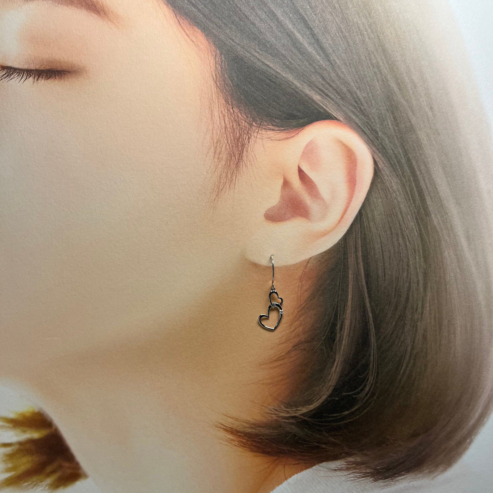 ダイヤモンド プラチナピアス(ハートモチーフ/4月誕生石)《25N02505》