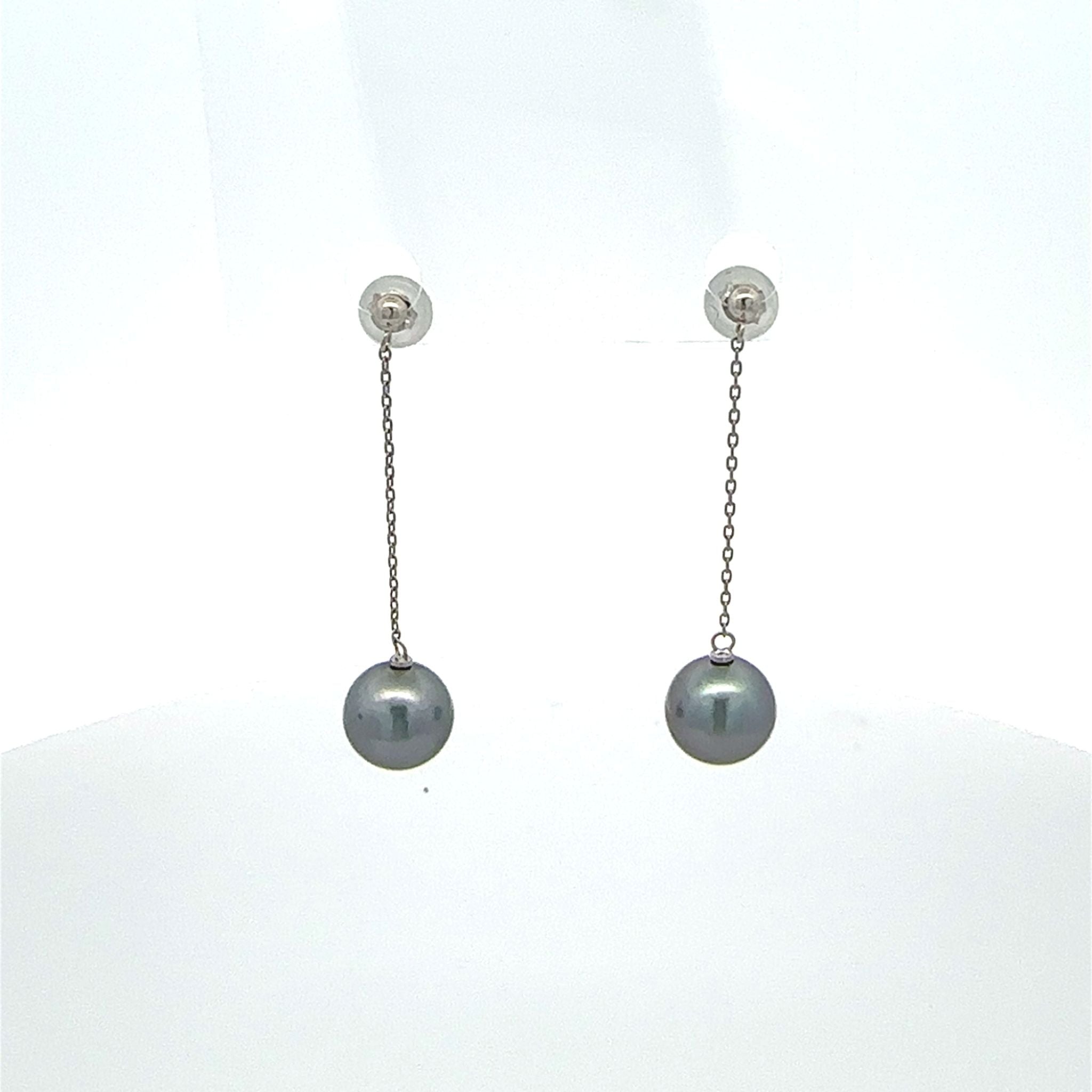 パール プラチナピアス(黒蝶真珠/8mm/6月誕生石)《25N02707》