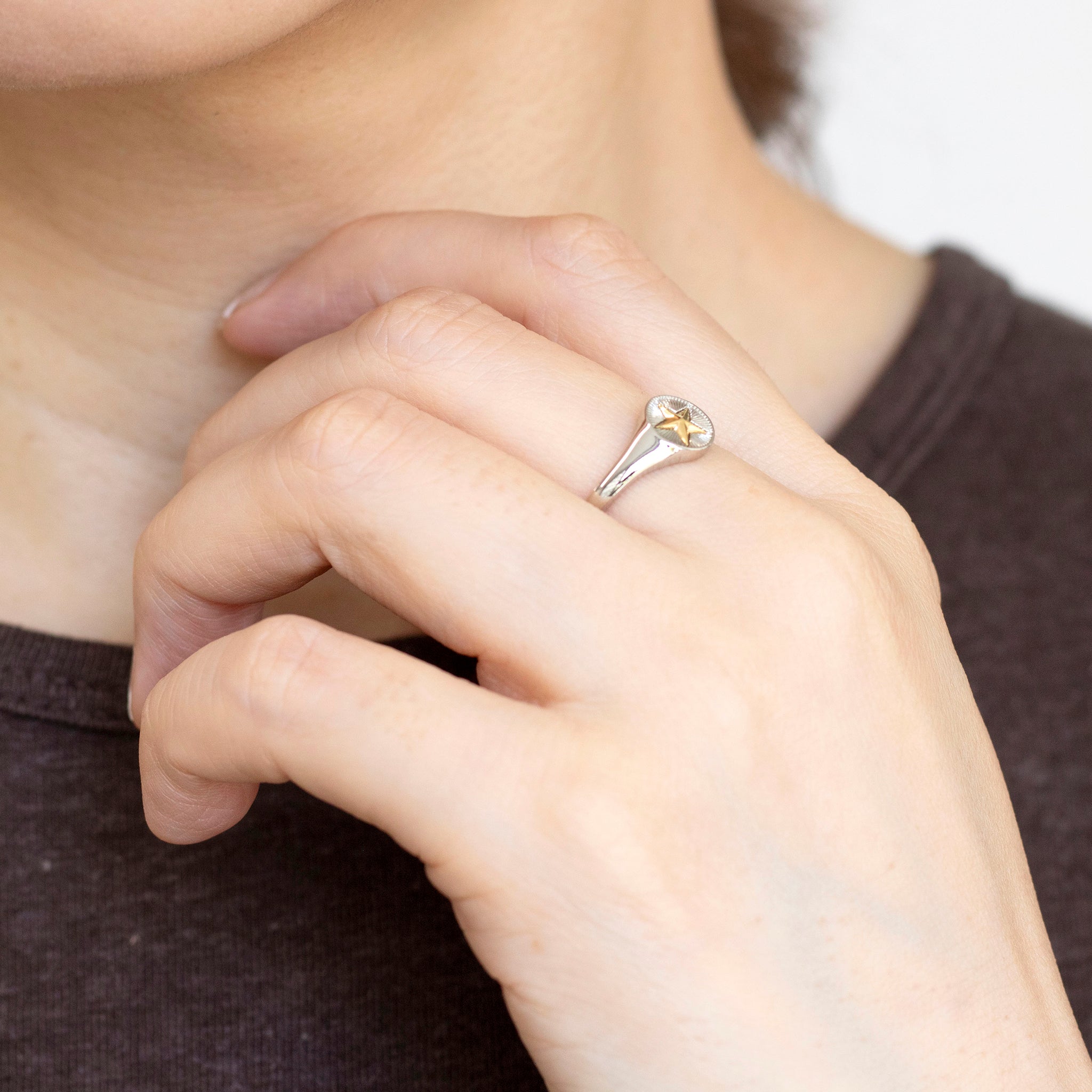 ラッシー‼️k18 リング　ハート　プラチナ K18・プラチナ〉“tie of water wide” リング 18金地金指輪