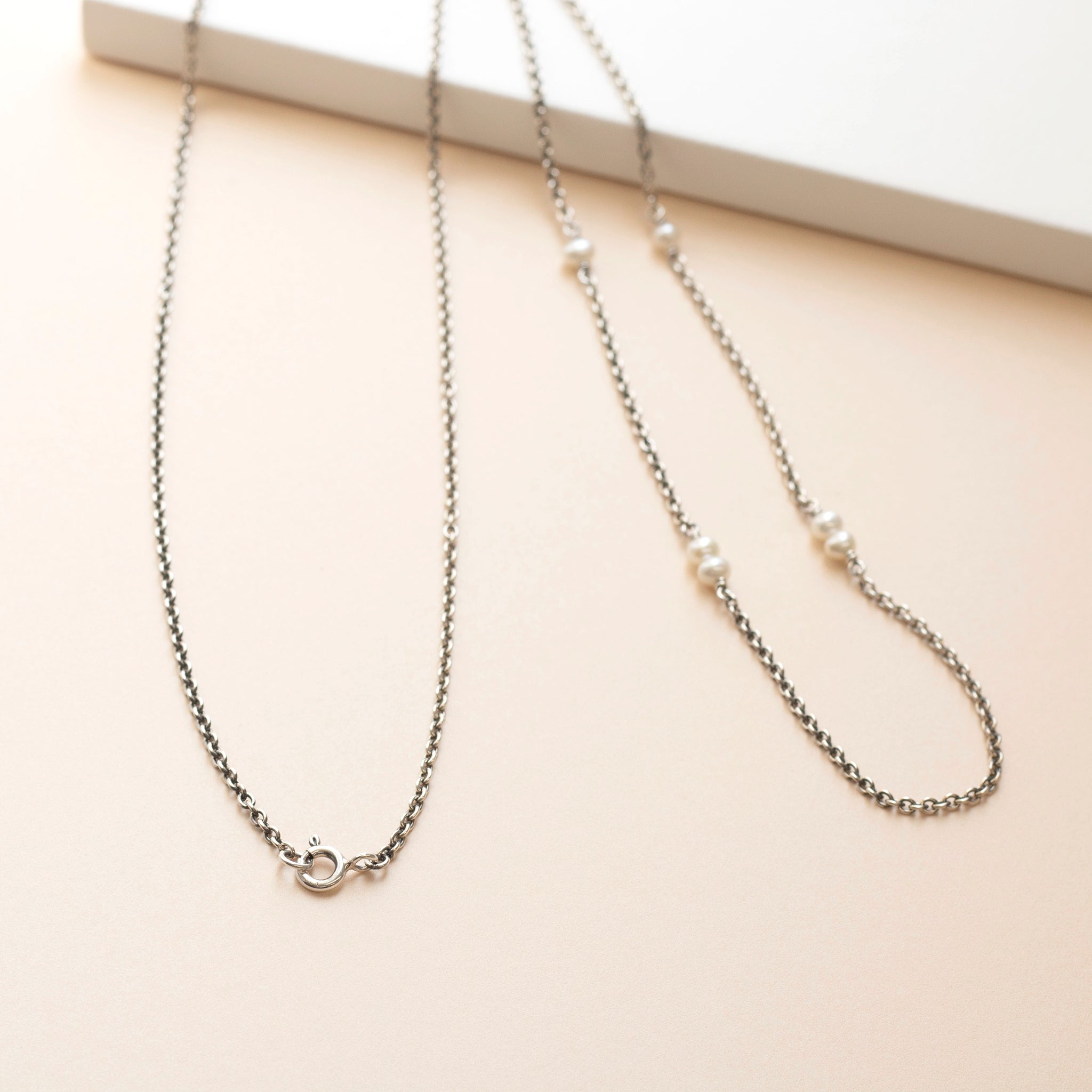 真珠ロングネックレス シルバー留め具 真珠 ロングネックレス シルバー留め具 - メルカリ