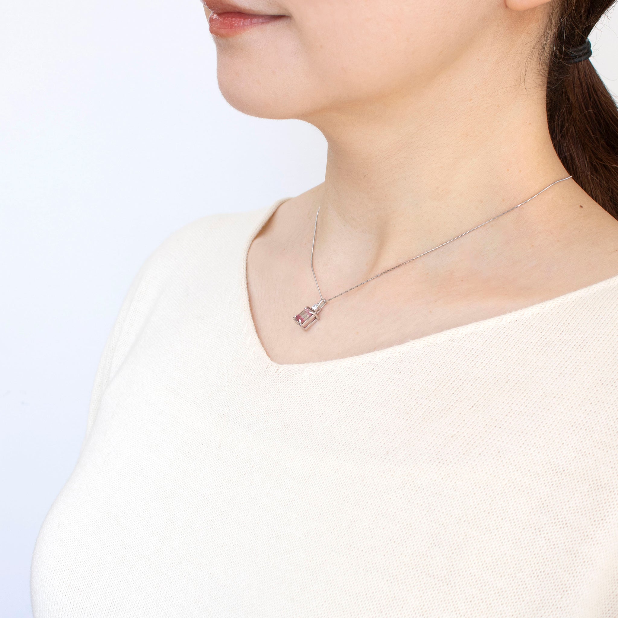 【限定数1】パーティーカラードトルマリン/ダイヤモンド プラチナネックレス(鑑別書付)《25T10267》