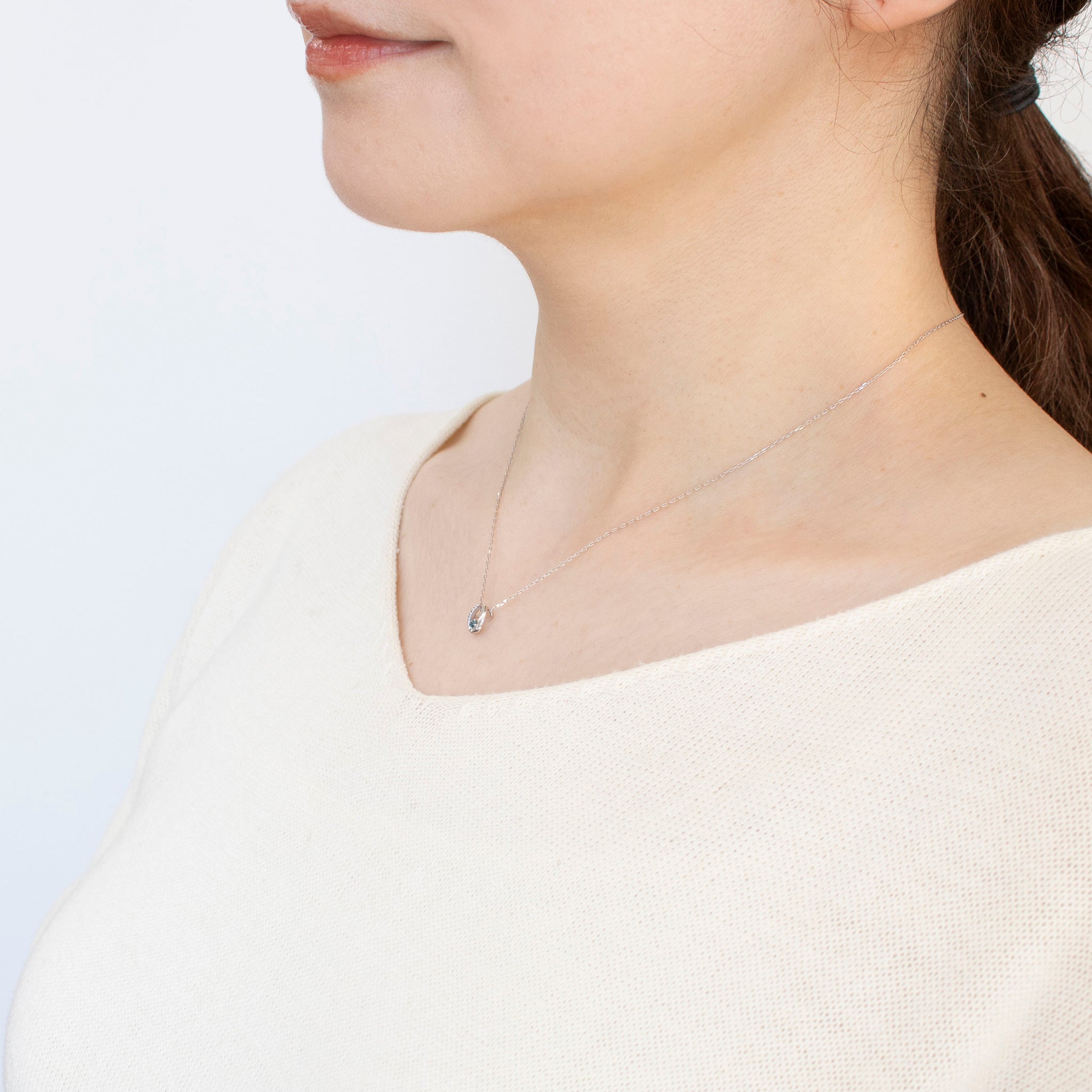 アレキサンドライト/ダイヤモンド プラチナネックレス(6月誕生石)《25T10268》