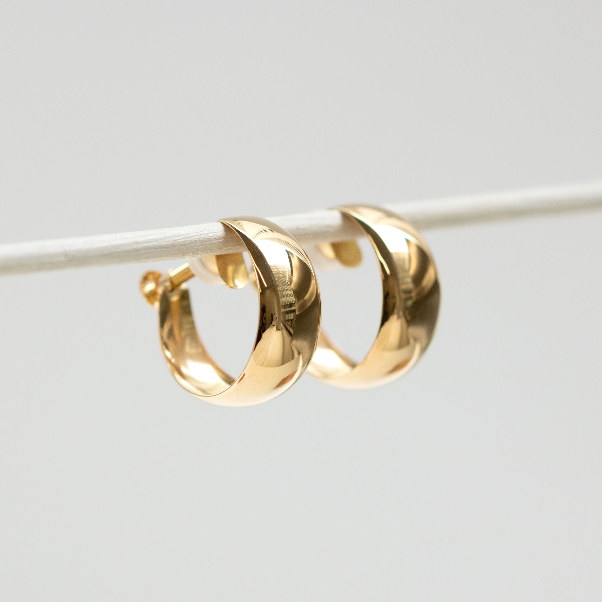 【限定1点】K18イヤリング《25T10290》