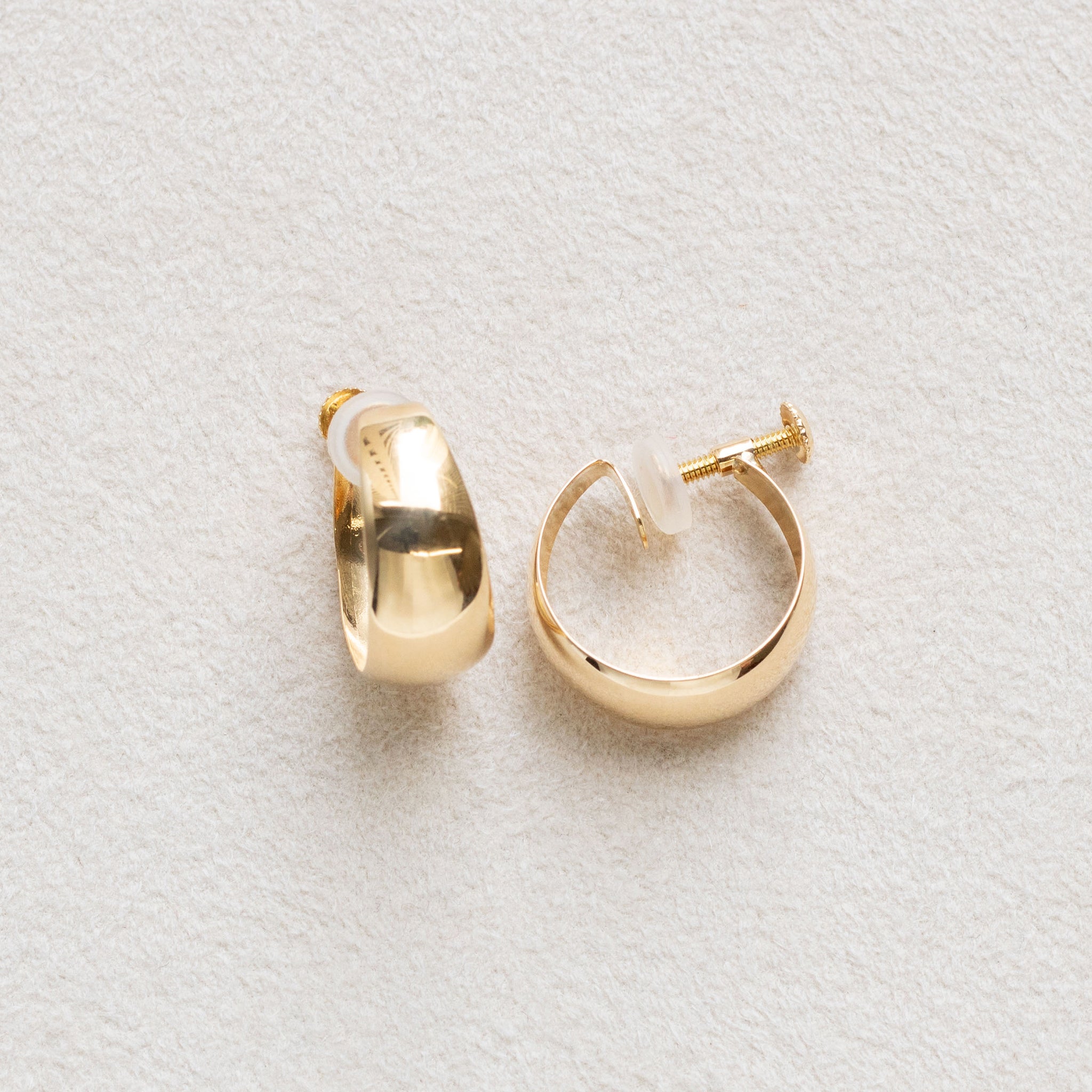 【限定1点】K18イヤリング《25T10290》