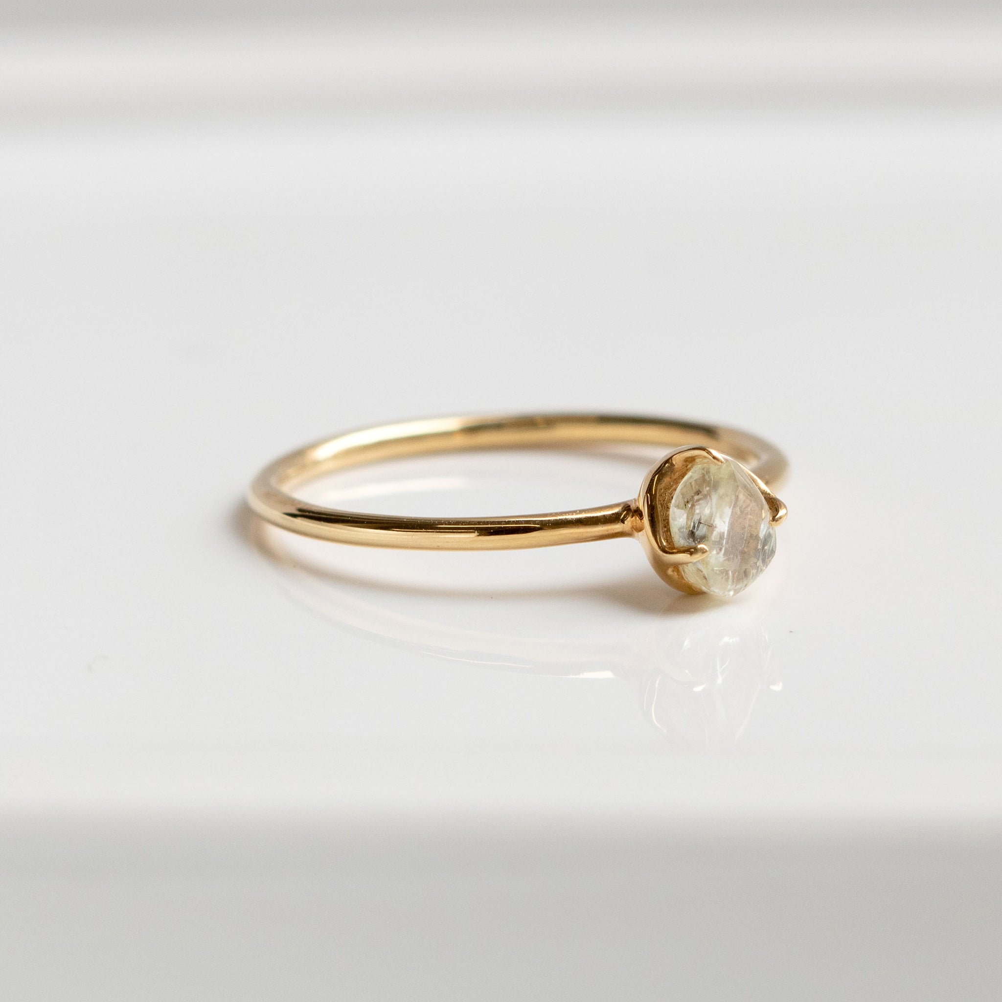 【限定1点】ダイヤモンド K18リング(4月誕生石)《25T10292》