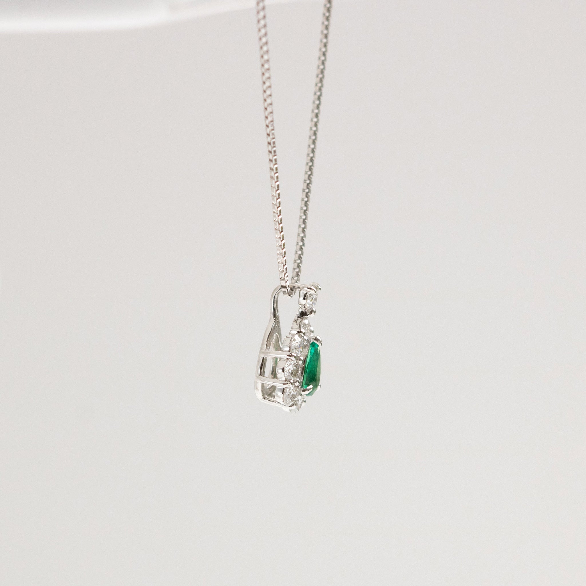 【限定1点】グリーンアウイナイト/ダイヤモンド プラチナネックレス(鑑別書付)《25T10304》