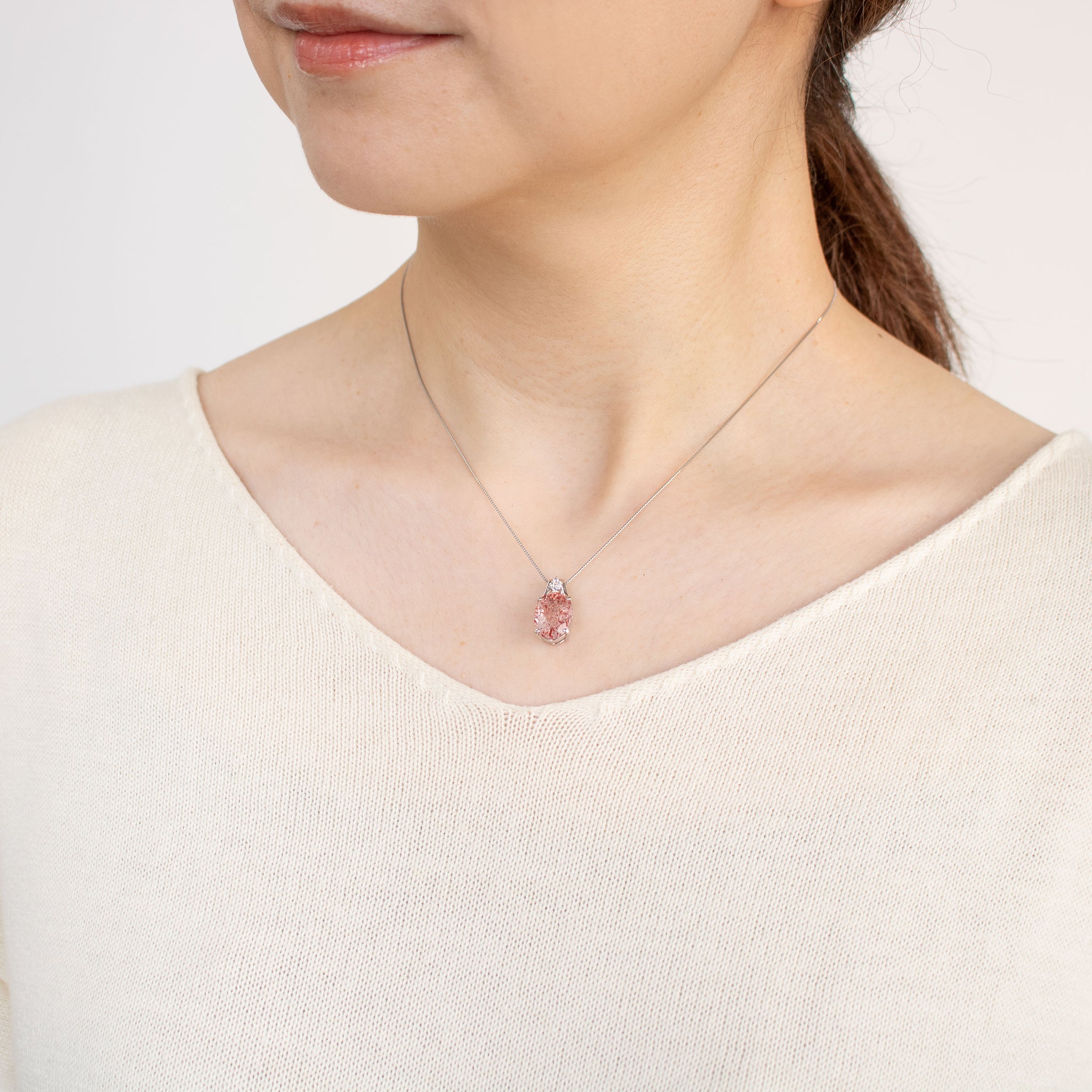 【限定1点】クォーツ/ダイヤモンド プラチナネックレス《25T10309》