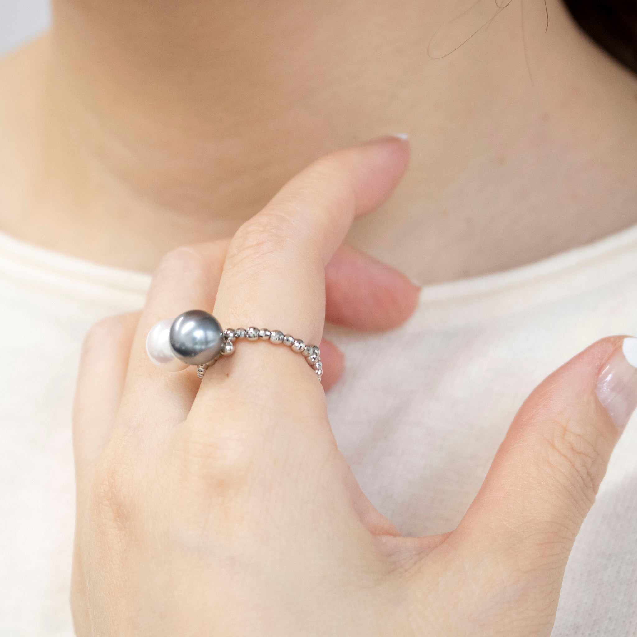 パール プラチナリング(黒蝶真珠/8mm/アコヤ真珠/8mm/フリーサイズ/6月誕生石)《25V00301》