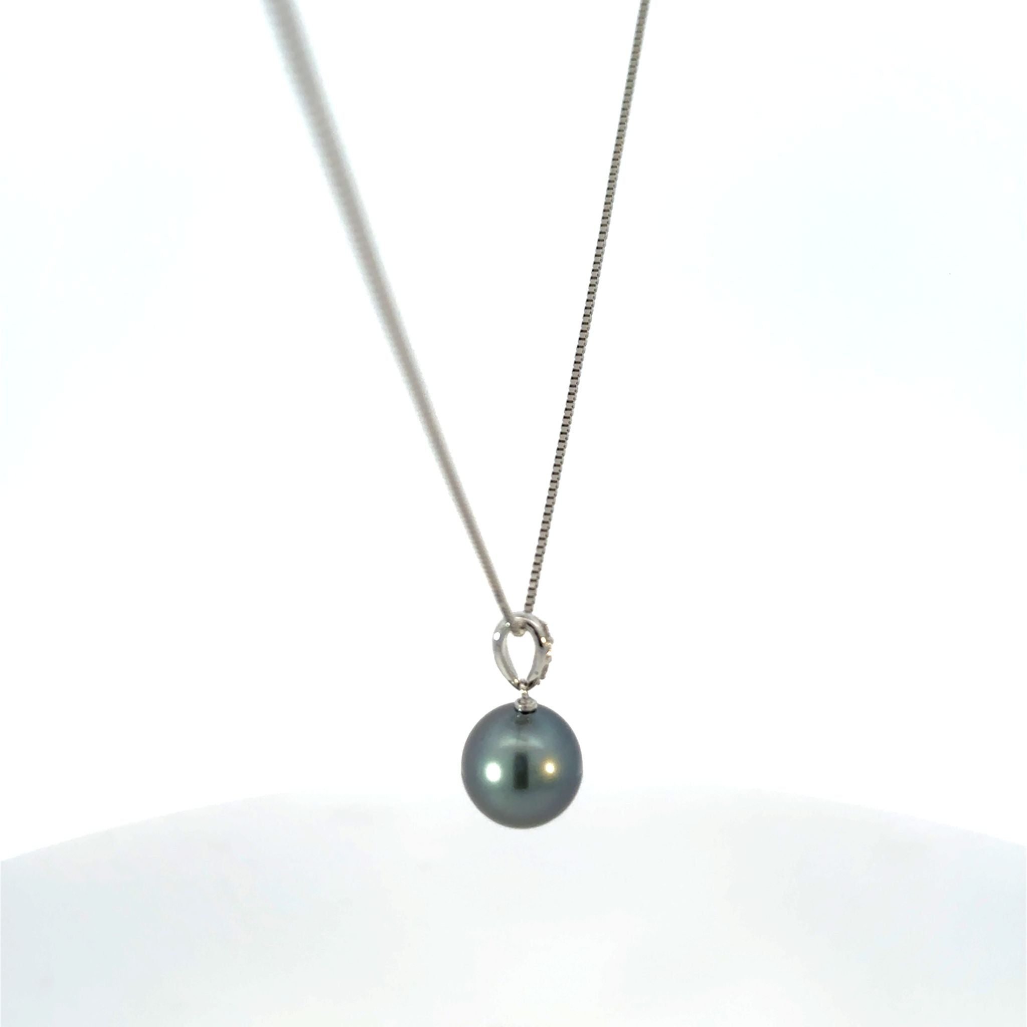 パール/ダイヤモンド プラチナネックレス(黒蝶真珠/10mm/6月誕生石